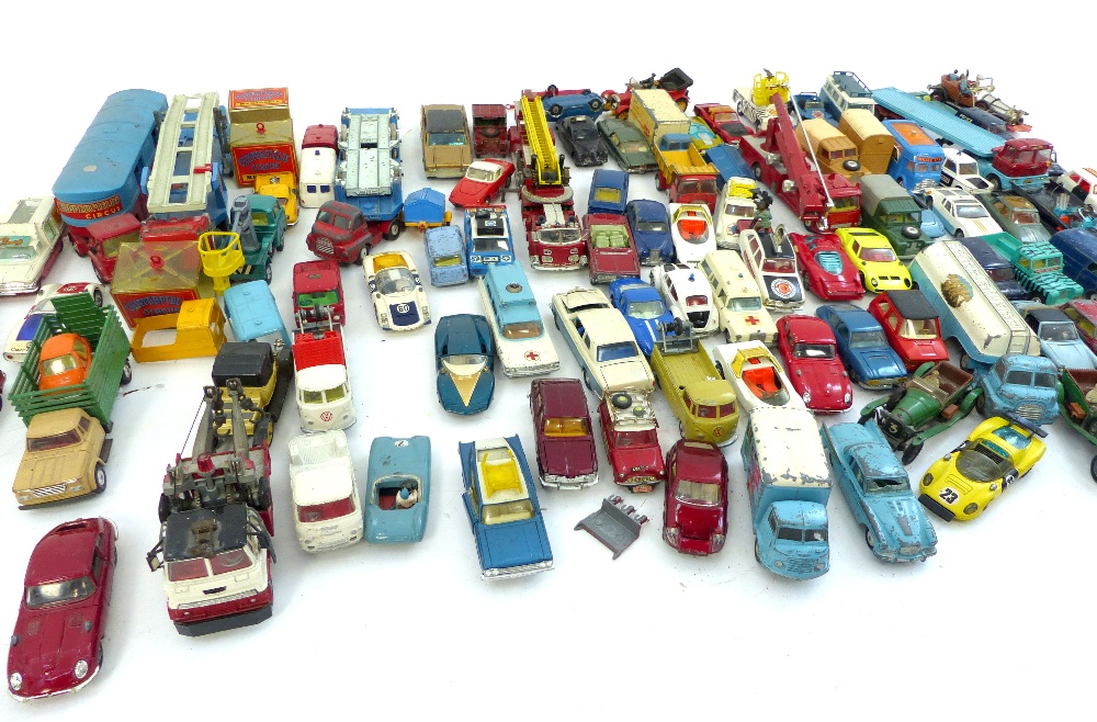 Collection of boys' and children's play-worn die cast toys, cars, lorries, tractors, fire engines, - Image 11 of 13