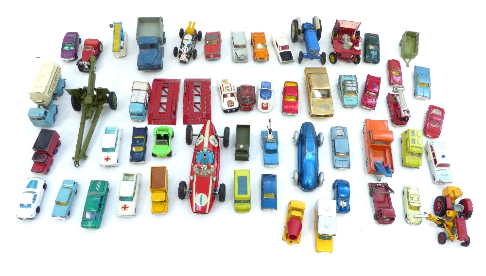 Collection of boys' and children's play-worn die cast toys, cars, lorries, tractors, fire engines, - Image 12 of 13