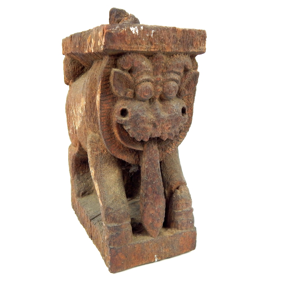 A 19th century carved wooden Yali, probably from South India or Sri Lanka (Ceylon), carved in the - Image 4 of 4