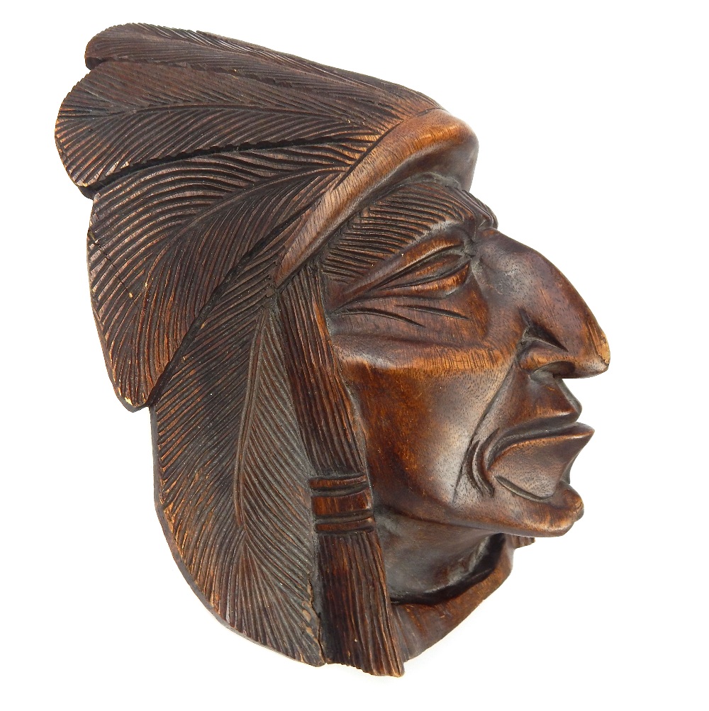 A lifesize carved wooden wall hanging of a North A - Image 11 of 12