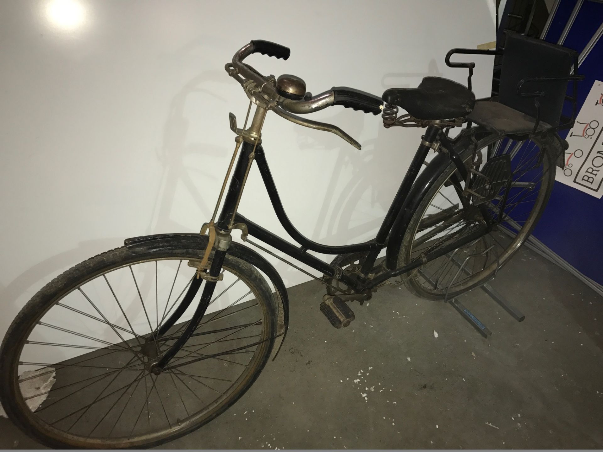 Vintage Bike - Ideal for Restoration or Shop/Restaurant Display