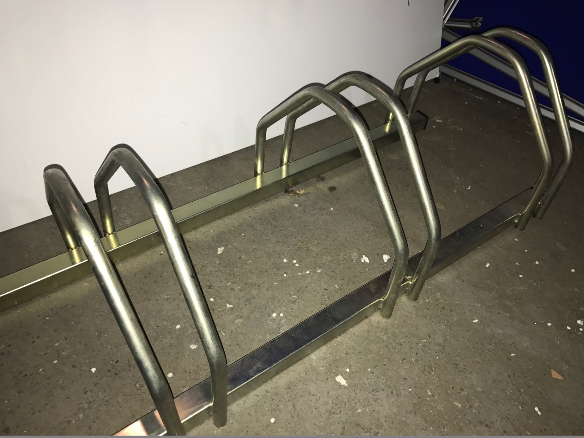 Mottez 5 Bike Floor Stand - RRP £80.99 - Bild 2 aus 3