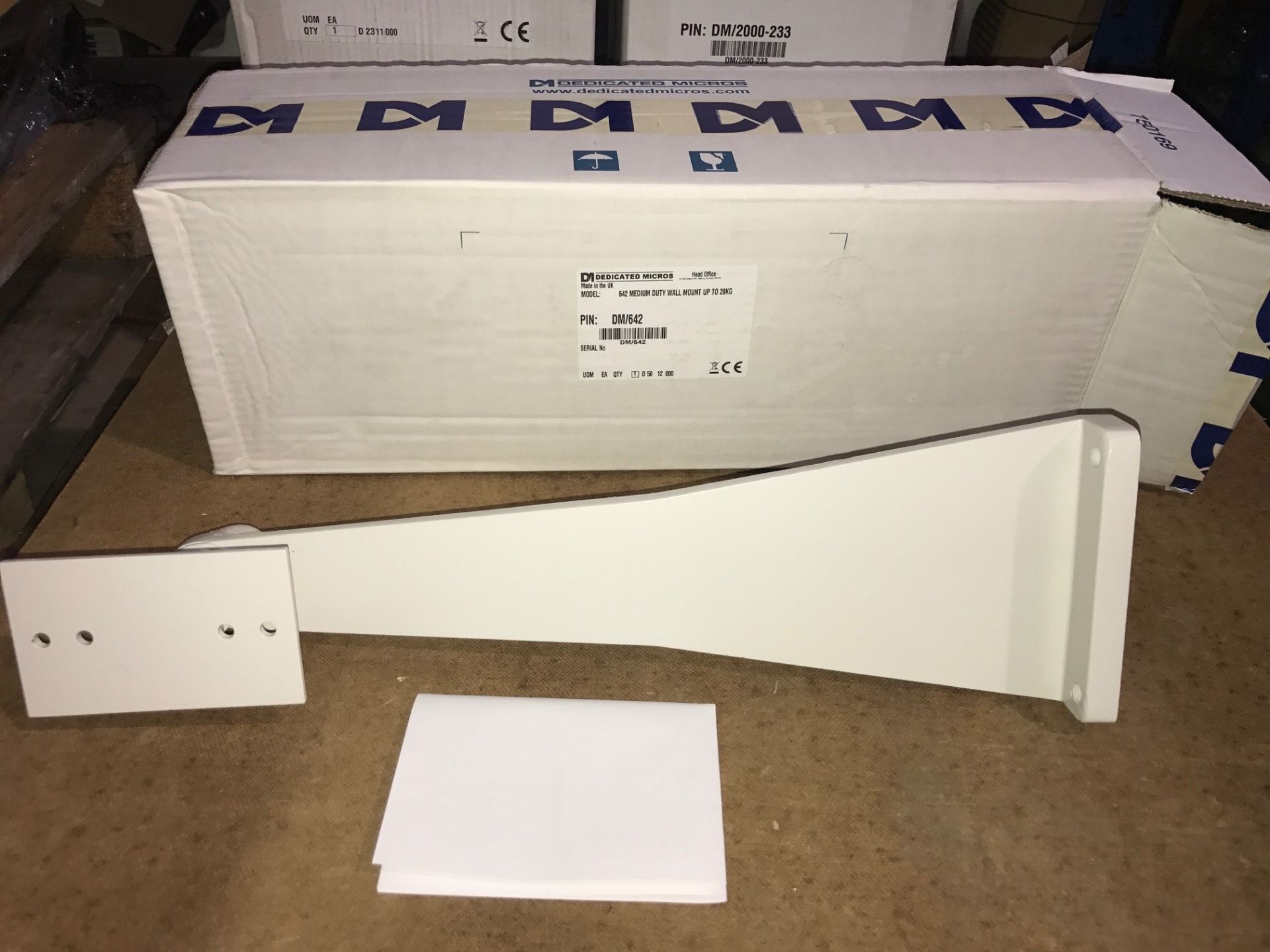 1 x Dedicated Micros DM/642 Medium Duty Wall Mount (Brand New & Boxed) - Image 2 of 3