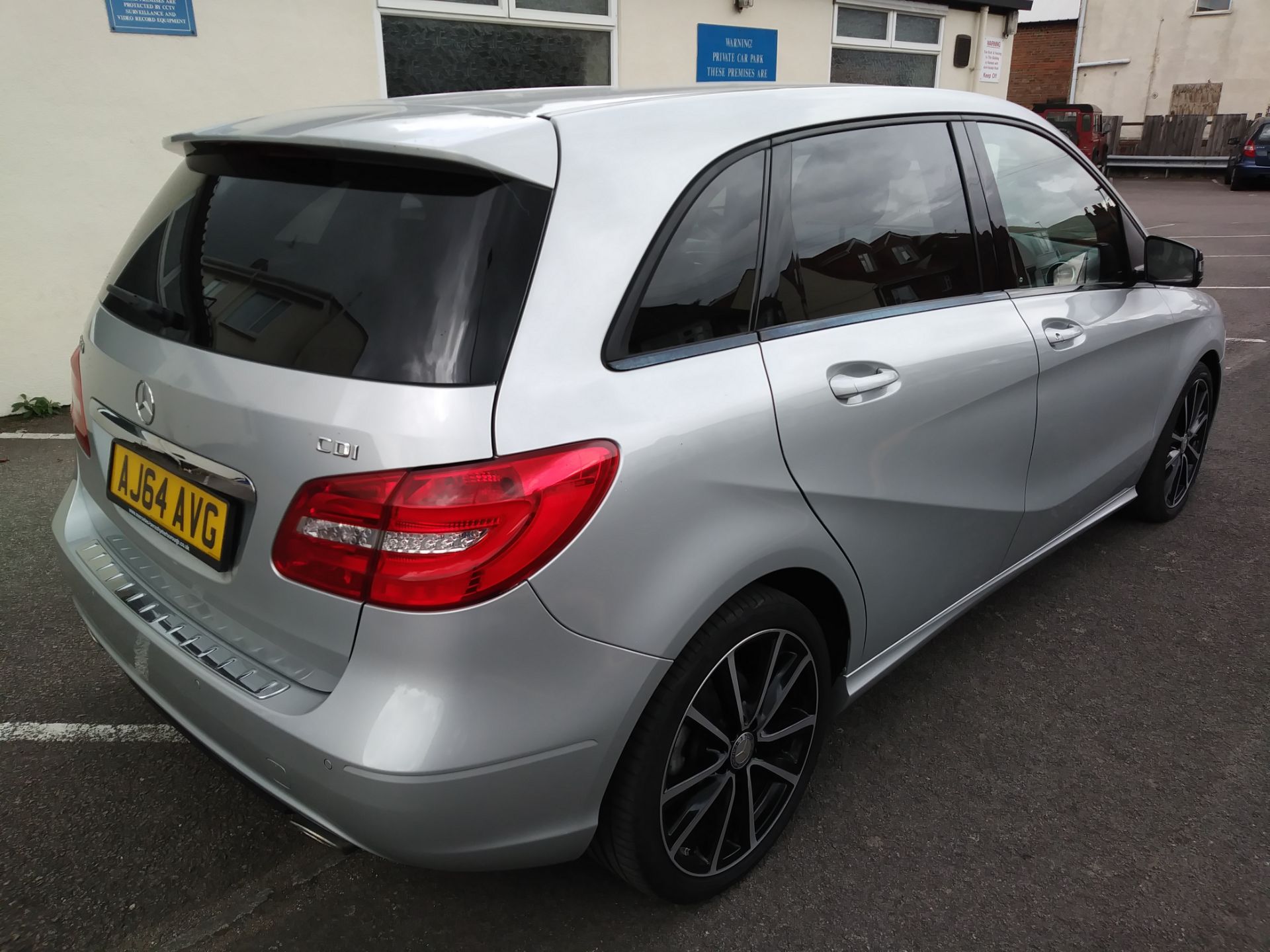 Mercedes B Class 1.5 B180 CDI Sport 7G-DCT 5dr - Automatic, Diesel, 103000 Miles - Image 11 of 39