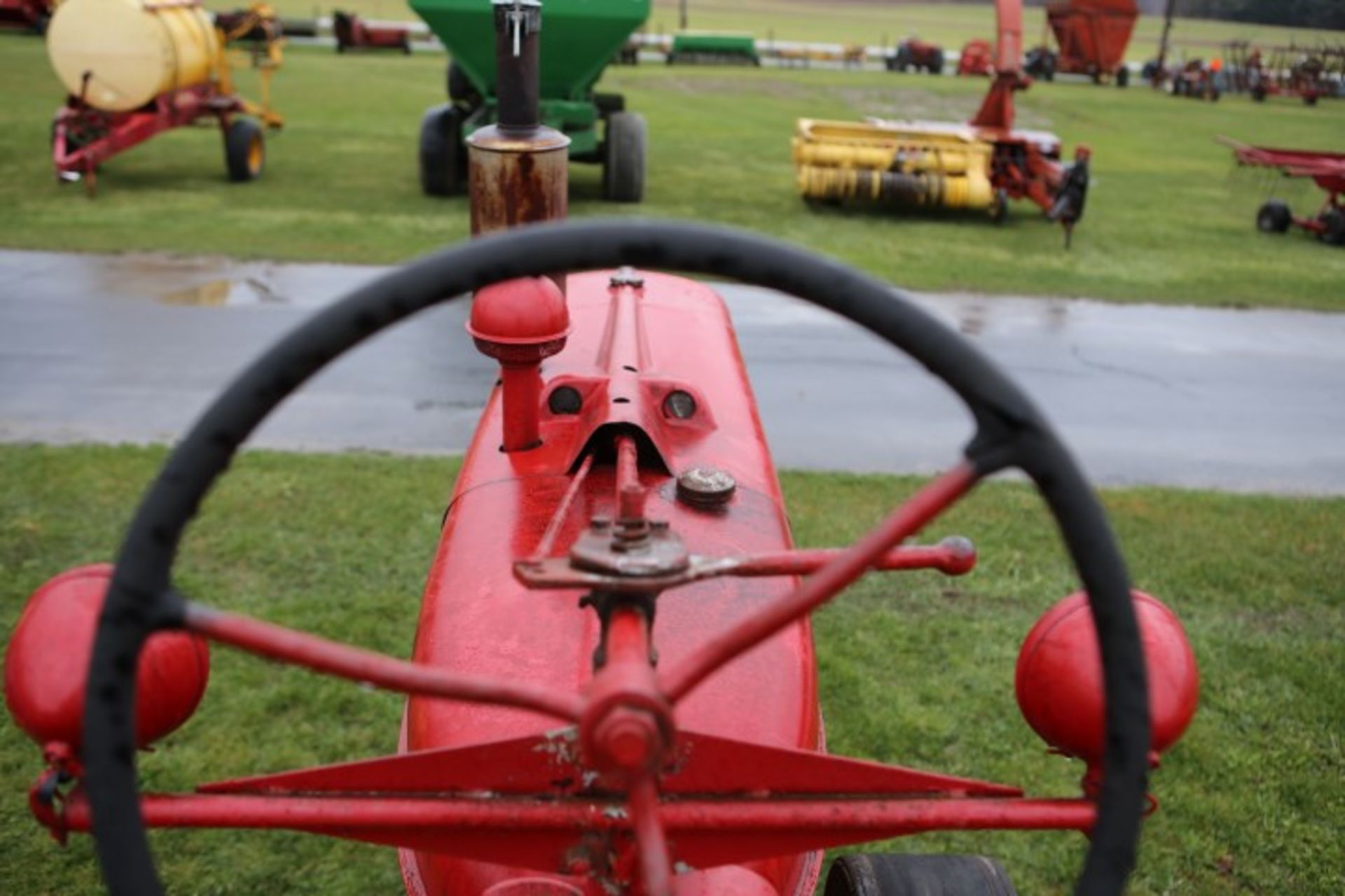 FARMALL H - Image 3 of 3