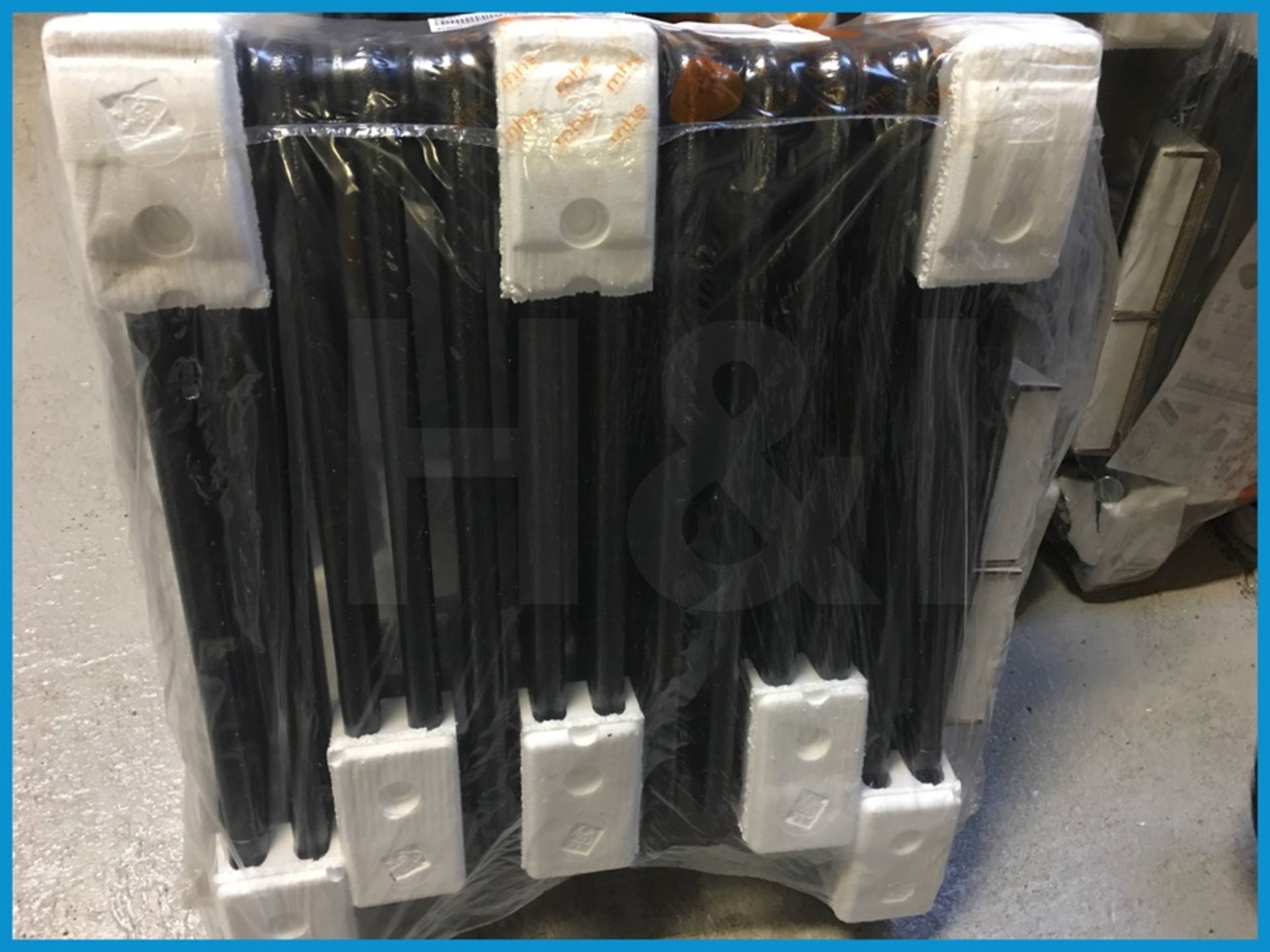 Designer MHS traditional column radiator in dark grey finish. 600x600. Includes feet. Four column. - Image 2 of 6