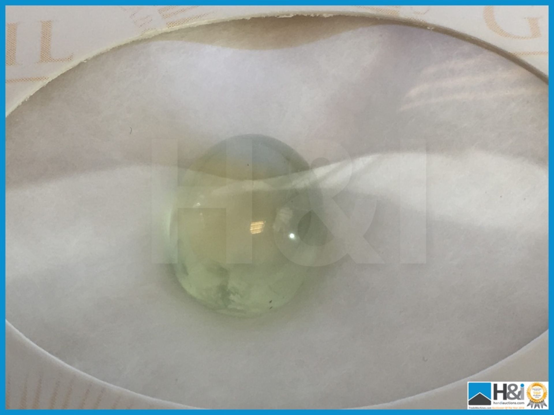 8.00ct Natural Prehnite. Oval Cabochon in Green with GIL Certificate 12.04x10.06x7.44mm. - Bild 2 aus 4