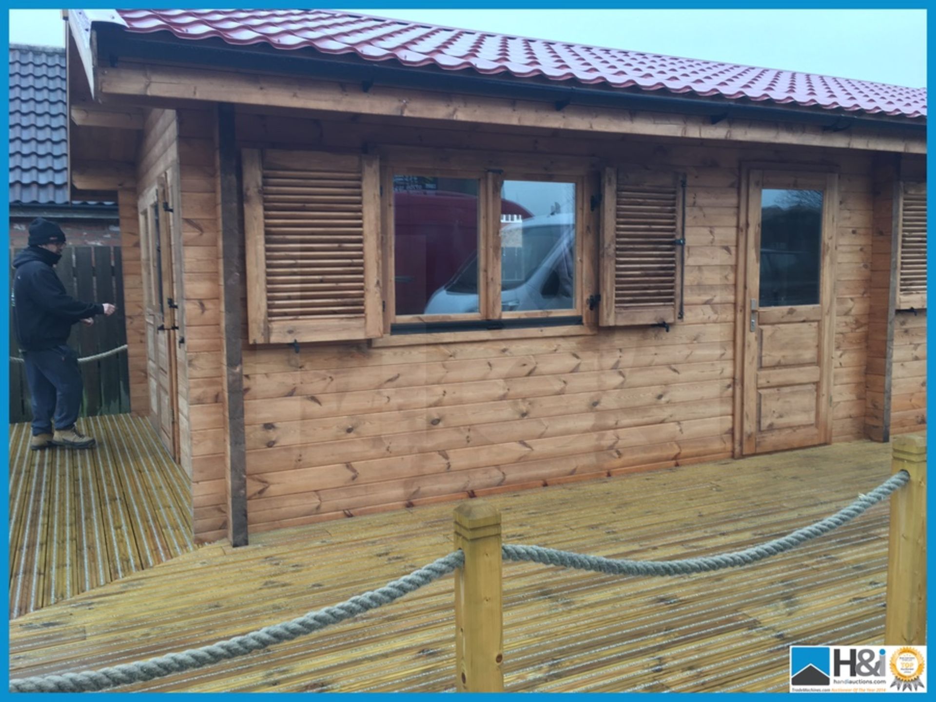 Monaco One single bedroom log cabin with en suite bathroom. 4m x 7.5m. Constructed from 70mm logs, - Bild 5 aus 30