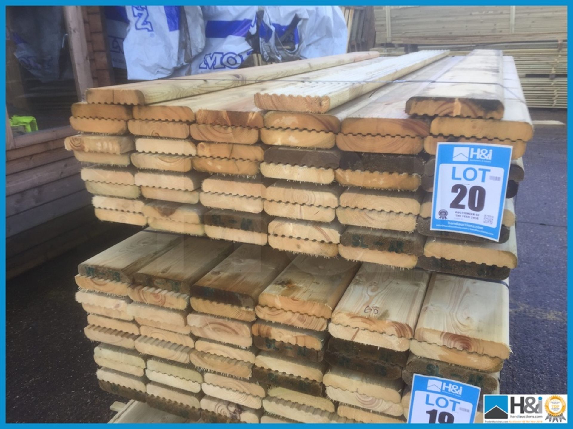 Approx 51 no. DECKING BOARDS. Size: 32x150. Length: 2072mm Appraisal: Viewing Essential Serial No: