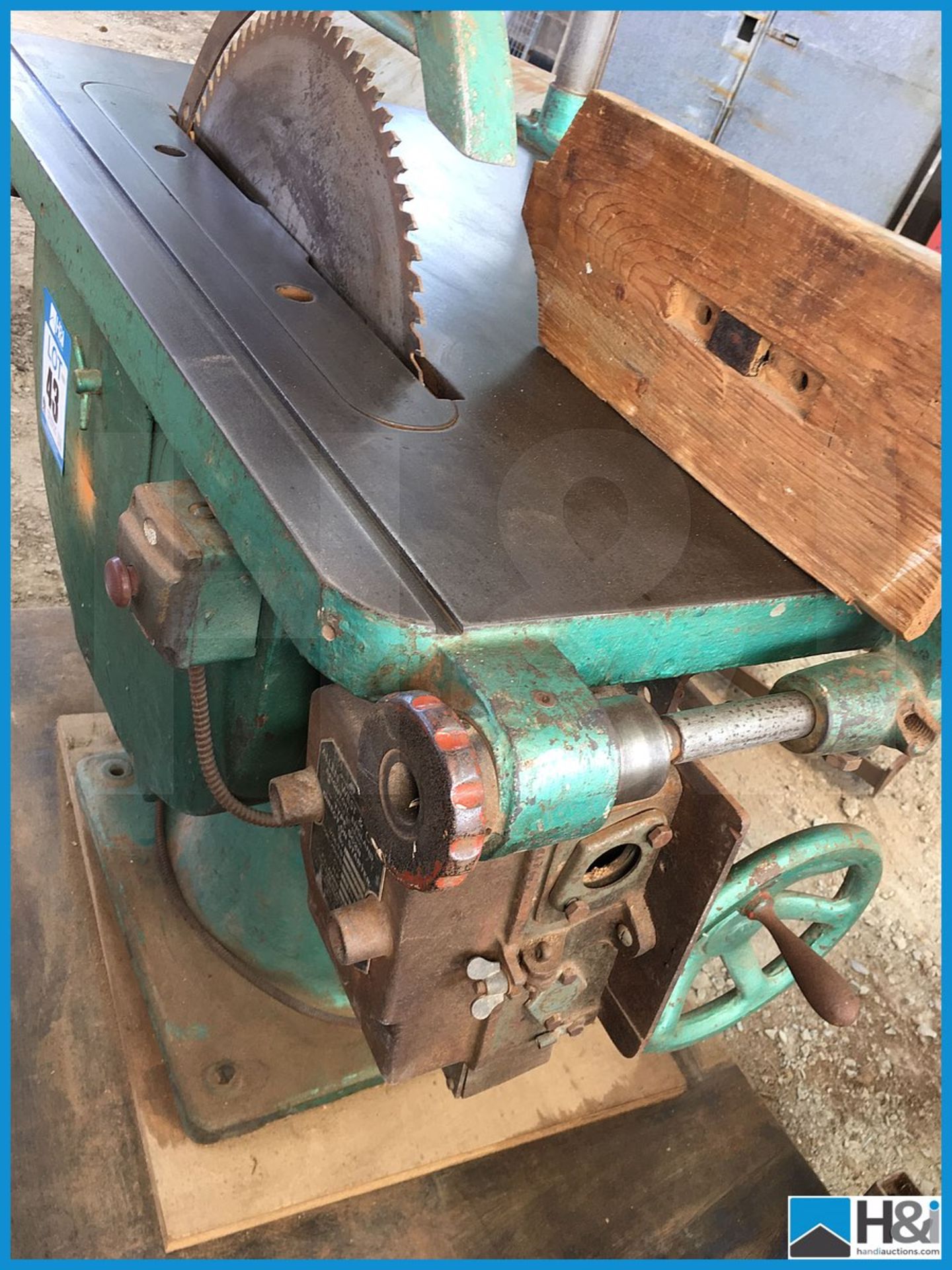 Smith 3 phase turret rip saw Appraisal: Viewing Essential Serial No: NA Location: Capstick Home - Image 2 of 3