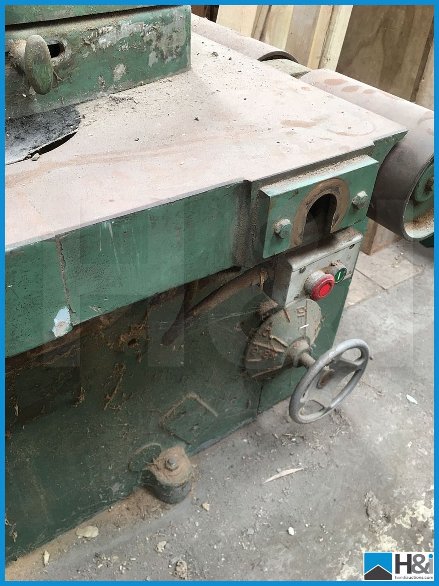 Robinson 5in band resaw. Late model - DF/T. Rare example in good condition. A machine mover will - Image 3 of 9