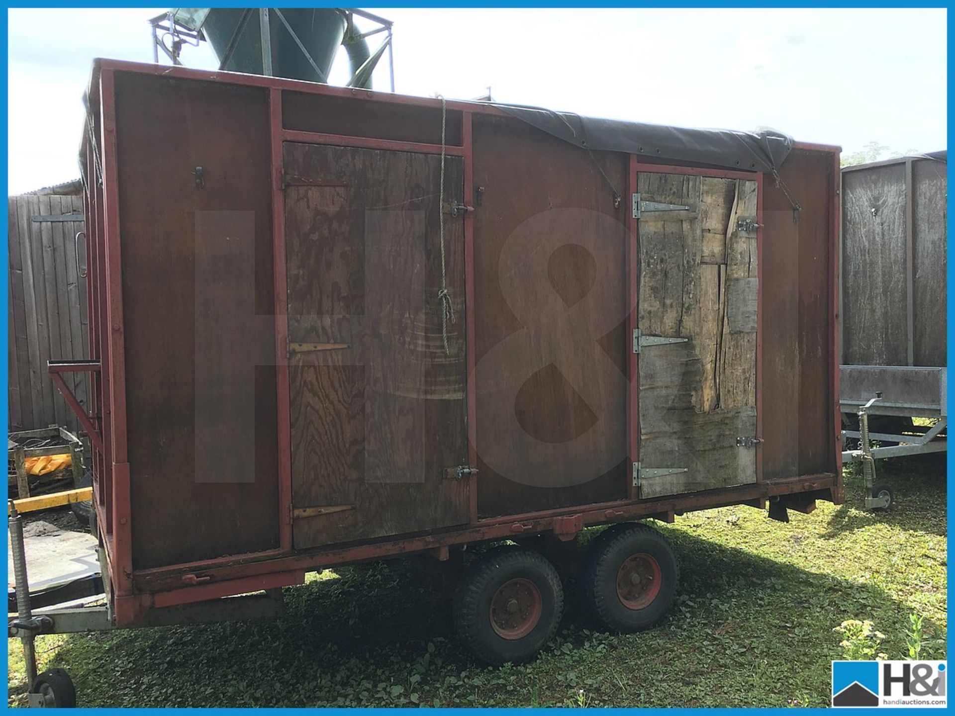 Metal frame double axle box trailer. Previously used for collecting wood shavings Appraisal: Viewing - Image 4 of 4