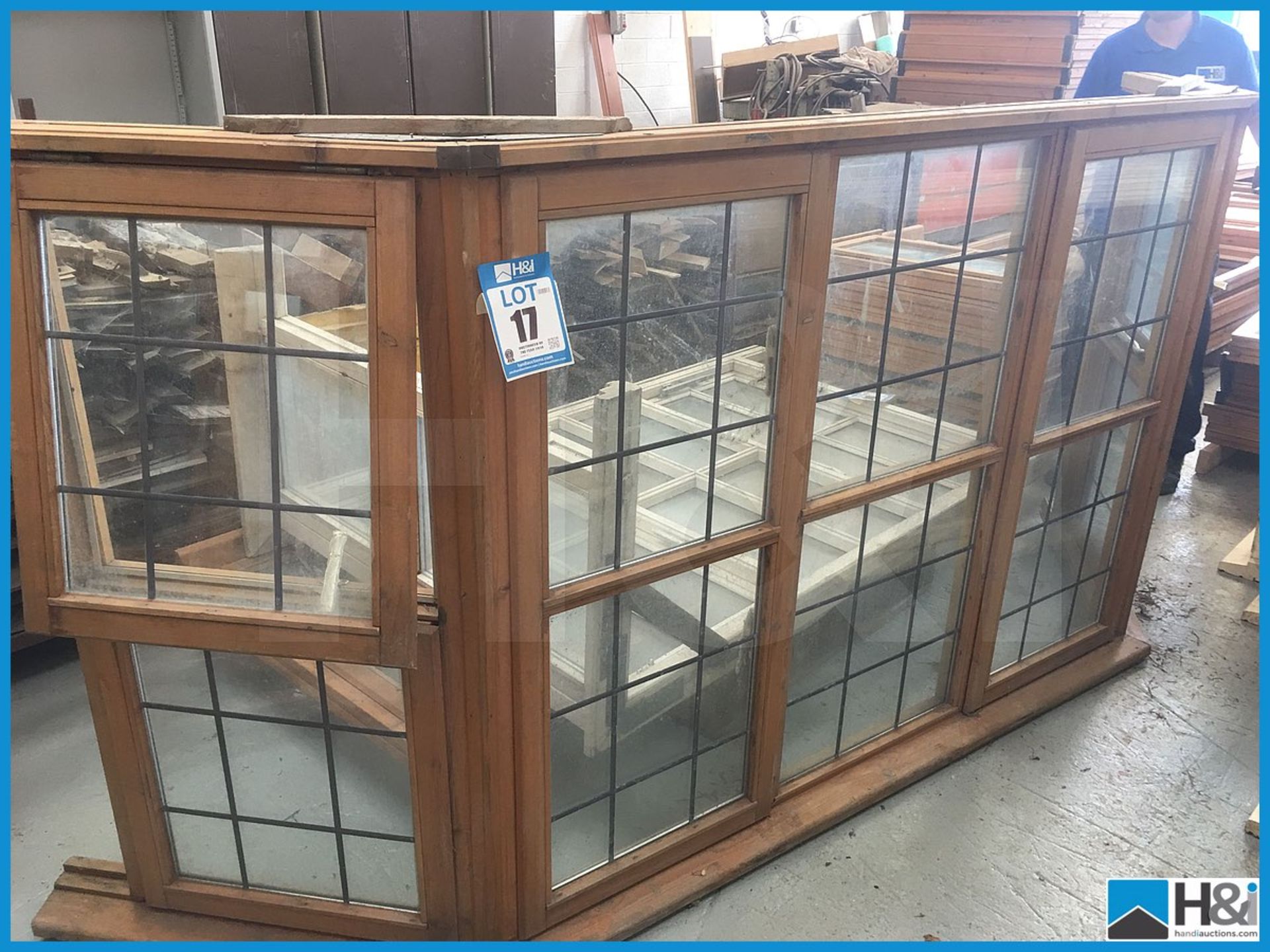 Delightful unused traditional style softwood bay window with 4 openers and leaded glazing. Overall