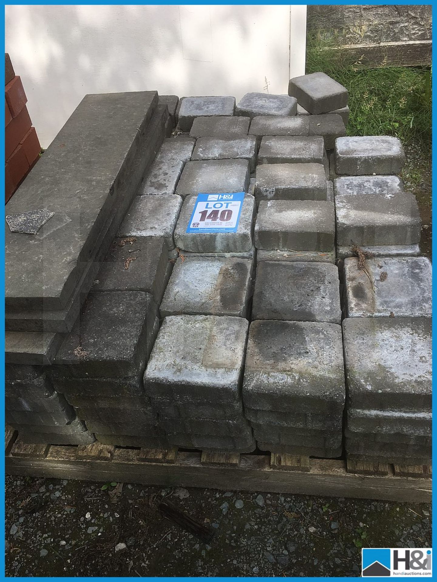 Pallet of reclaimed block paving Appraisal: Viewing Essential Serial No: NA Location: Capstick - Bild 2 aus 2