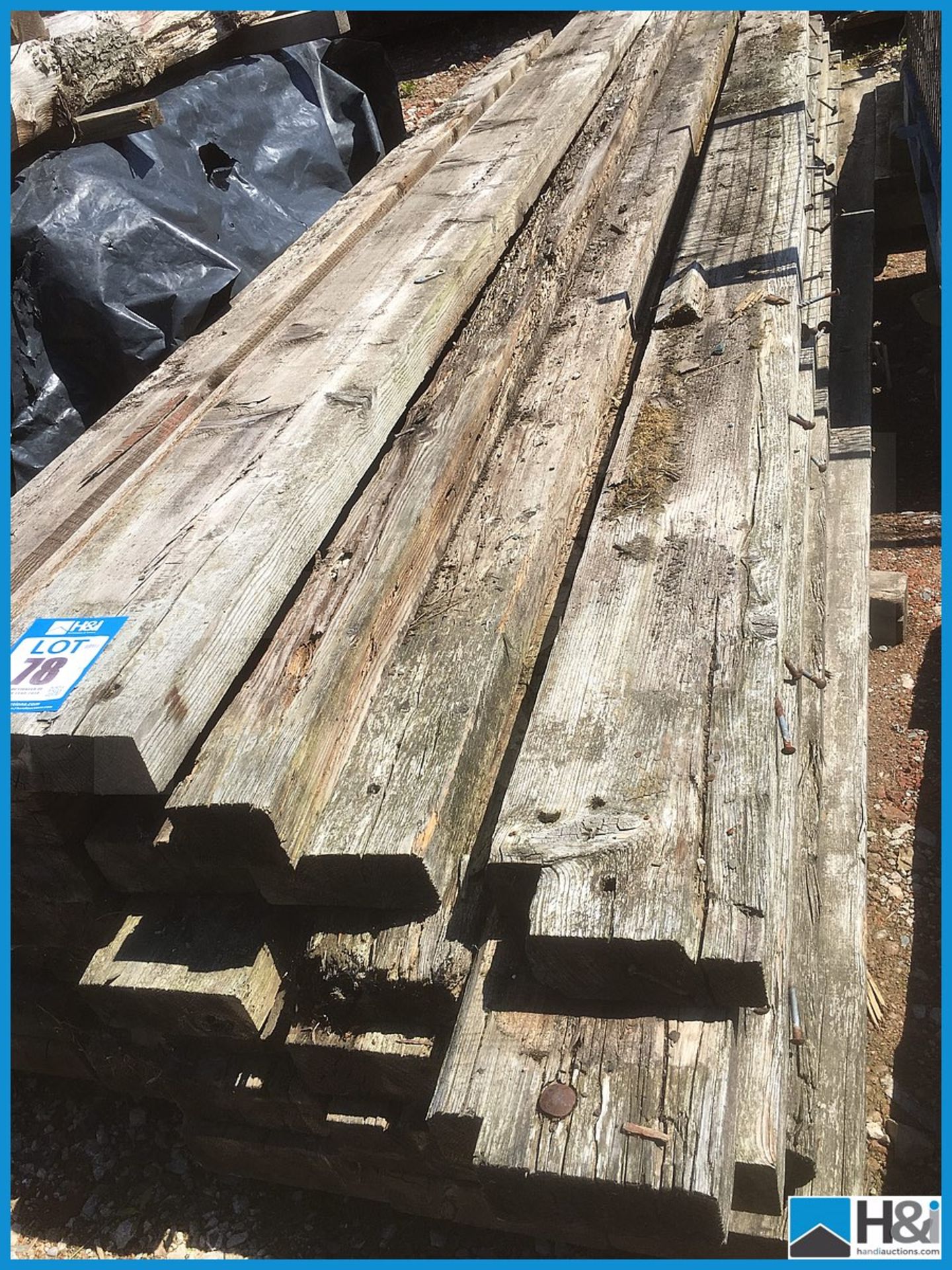 Batch of reclaimed timber Appraisal: Viewing Essential Serial No: NA Location: Capstick Home Design, - Bild 2 aus 2