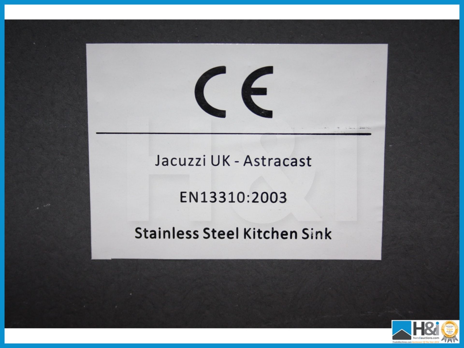 Stunning astracast profile 1.5 lhd stainless steel kitchen sink with planar monobloc mixer tap - Image 9 of 10