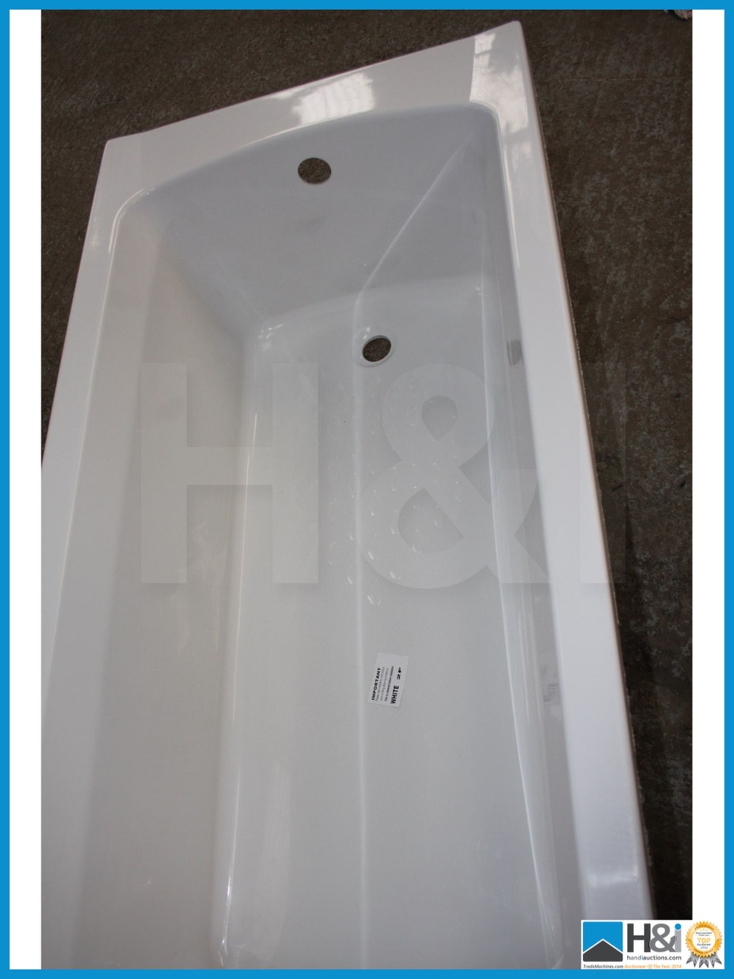 Jacuzzi elatus 1500 x 685 2 tap hole chrome grips new boxed rrp œ899 Appraisal: Viewing Essential - Image 5 of 5