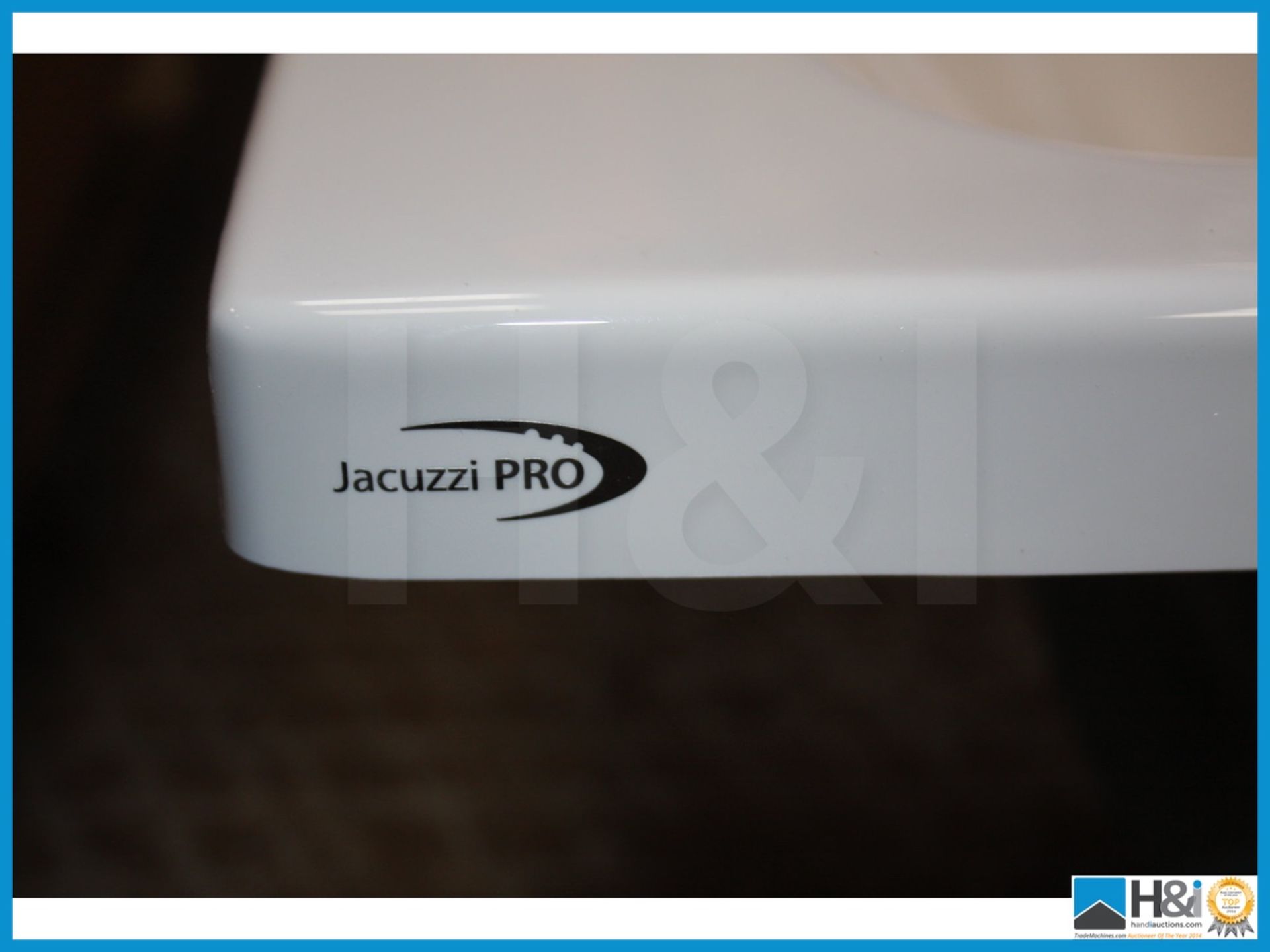 Jacuzzi elatus 1500 x 685 2 tap hole chrome grips new boxed rrp œ899 Appraisal: Viewing Essential - Image 4 of 5