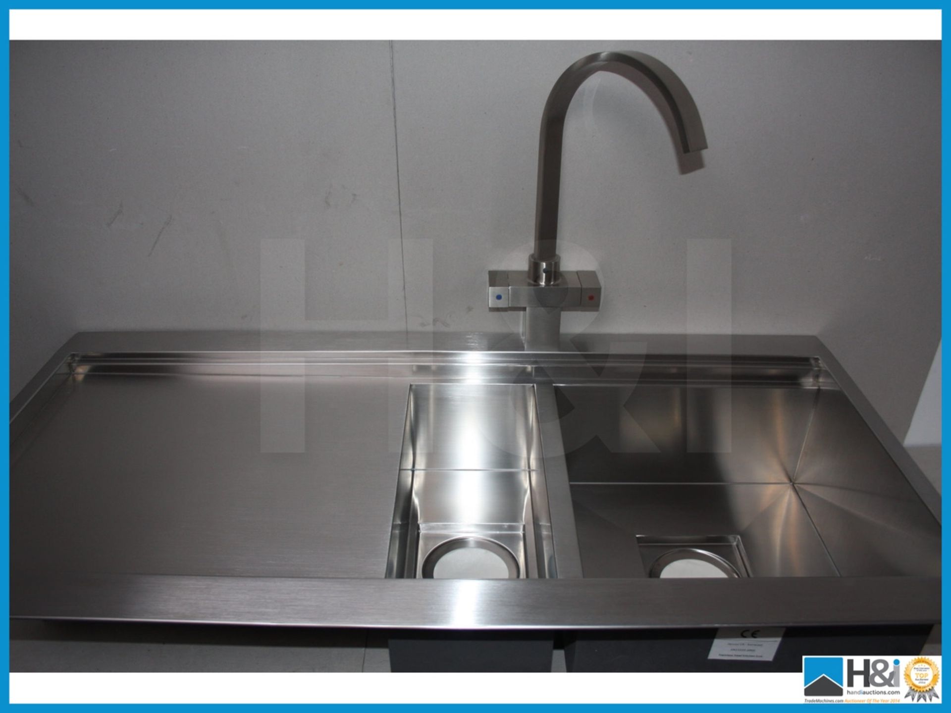 Stunning astracast profile 1.5 lhd stainless steel kitchen sink with planar monobloc mixer tap - Image 6 of 10