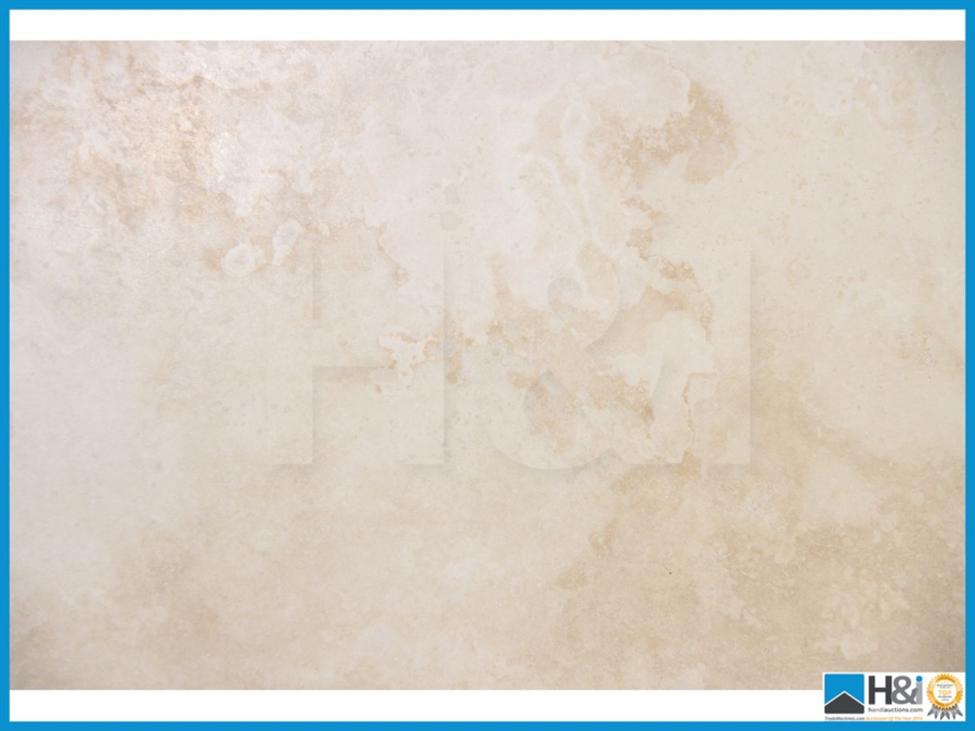 Absolutely stunning Kinorigo Cremona 305 x 305 x 10mm honed & filled. Material: Travertine. No. of - Image 2 of 2