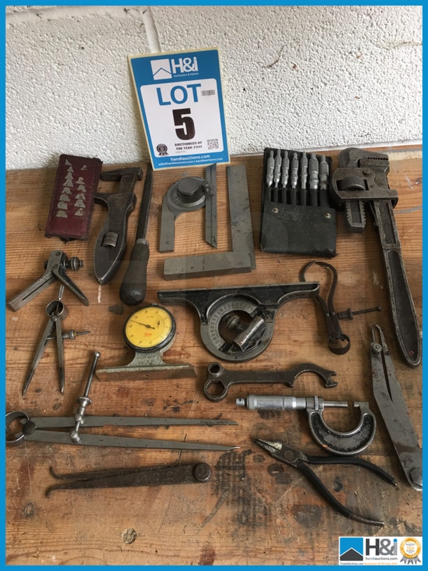 Lovely lot of vintage engineers hand tools this item can be delivered for £12.00 plus VAT Appraisal: