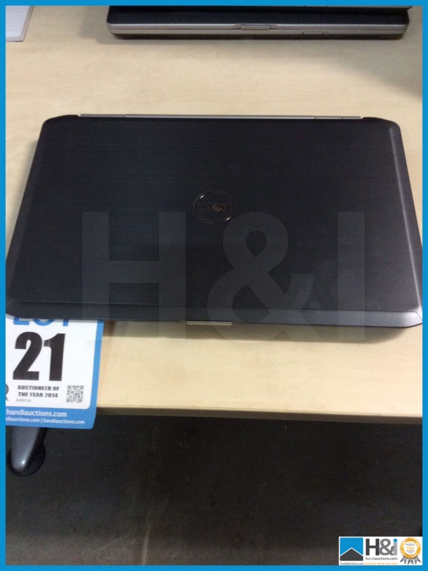 DELL Latitude E5520 laptop 15" intel core I5 - Image 3 of 3