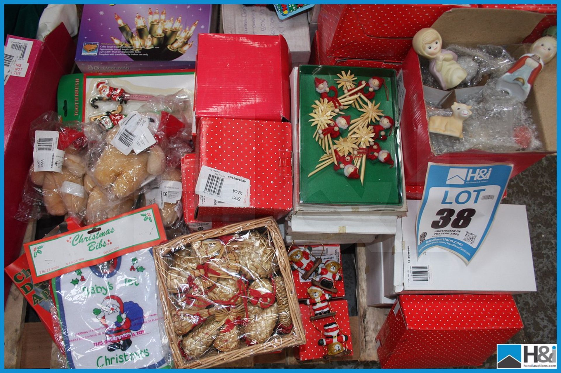 Mixed lot of christmas decorations large quantity inc rocking rudolf , cake tins, nativity sets - Image 3 of 6