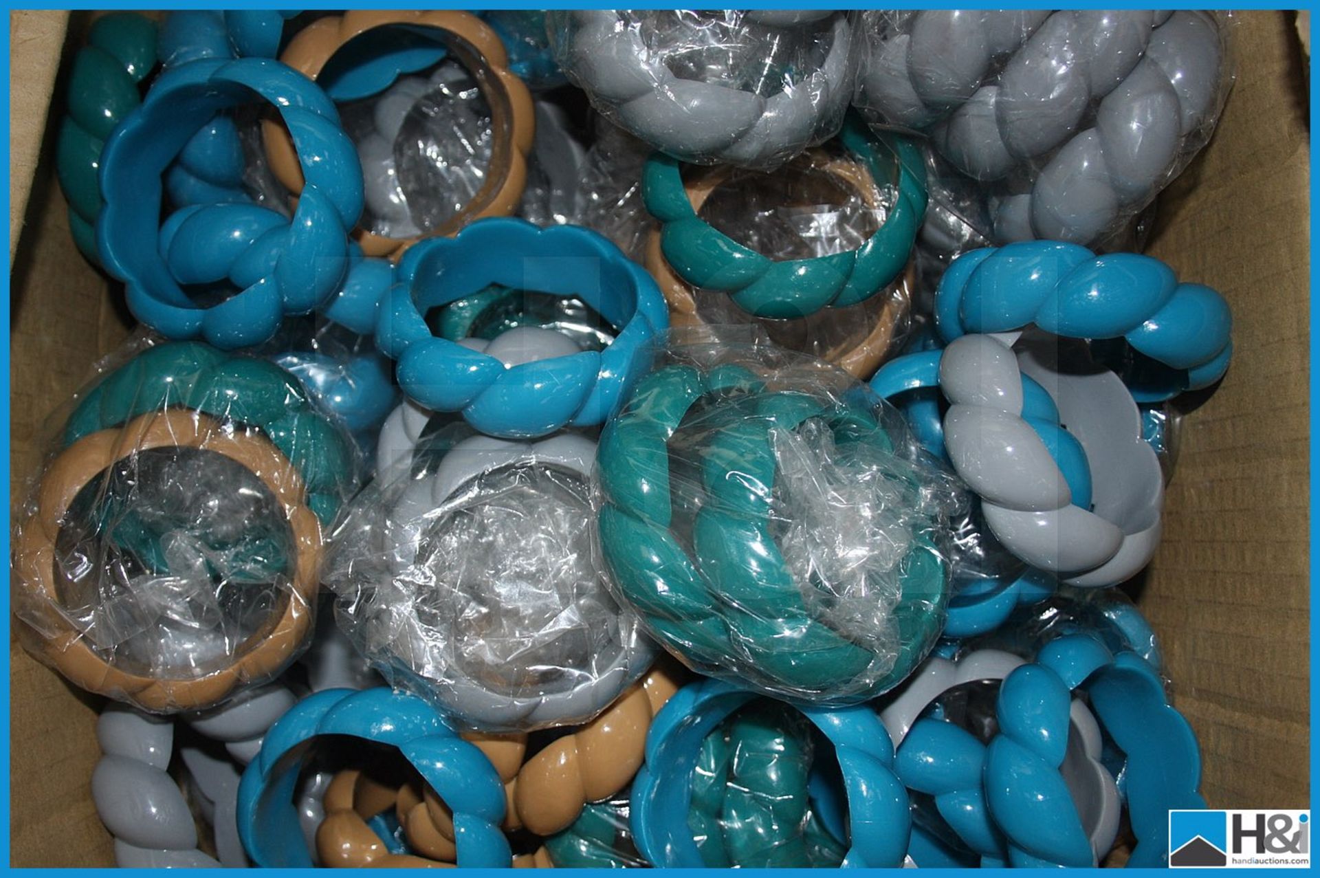 Large quantity of plastic bracelets. Appraisal: Viewing Essential Serial No: NA Location: H&I, BB7 - Image 2 of 2