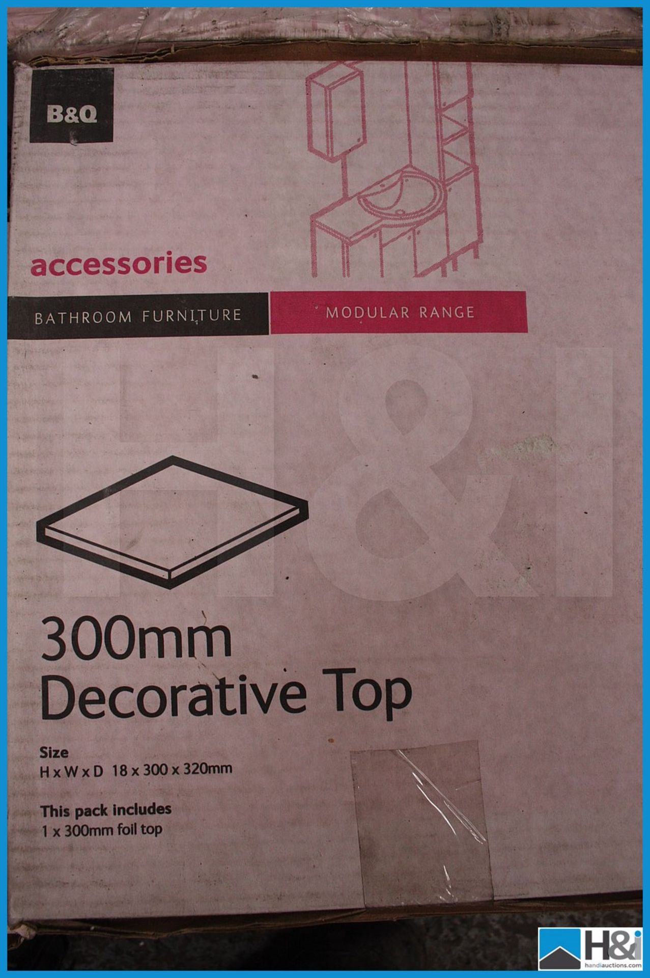 B&Q 300mm decorative top white 18 mm x300mm x320mm approx 40 qty. Appraisal: Viewing Essential - Image 2 of 4