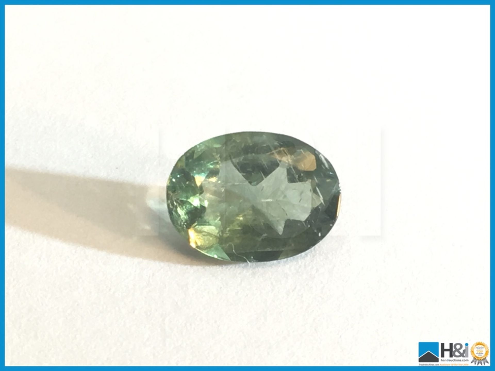 1.28ct Natural Apatite, Oval cut in Green. Size: 8.12x6.02x3.65mm. Certification: None Appraisal: