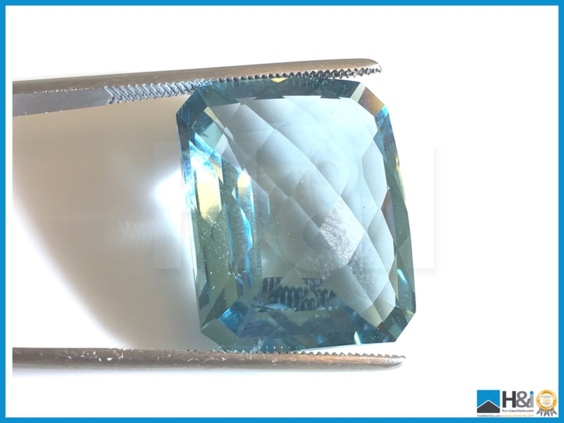 25.85ct Natural Blue Beryl (Aquamarine) Emeral Cut, Transparent 21x17x11mm. Certification: None - Bild 4 aus 4