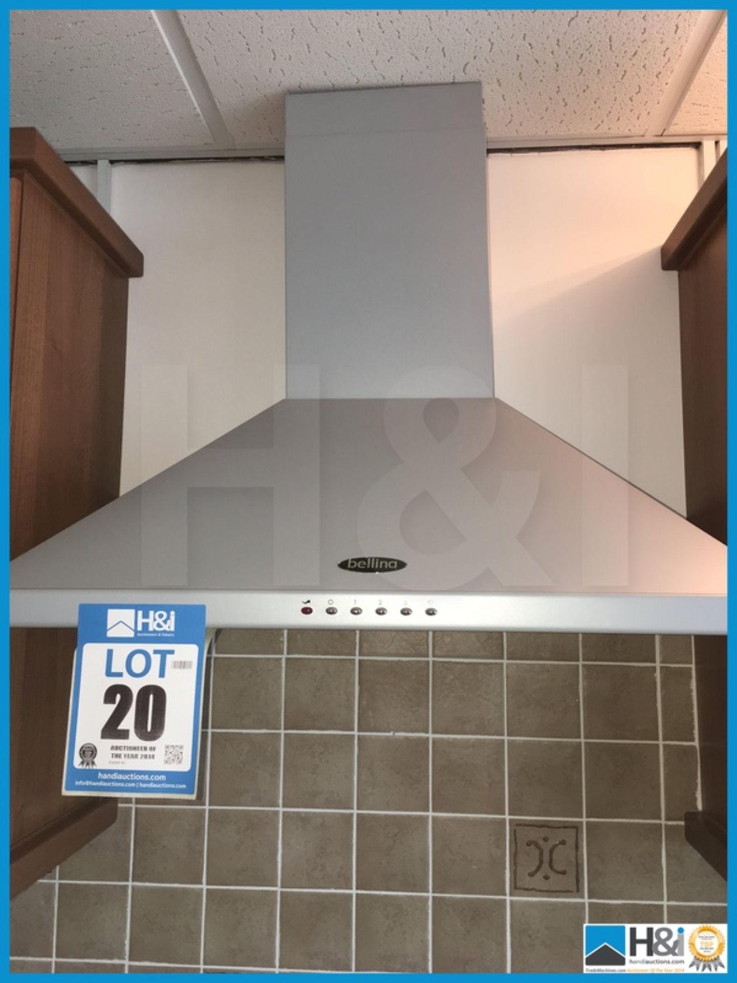 Belling 700mm extractor. New and unused Appraisal: Excellent Serial No: NA Location: West Midlands