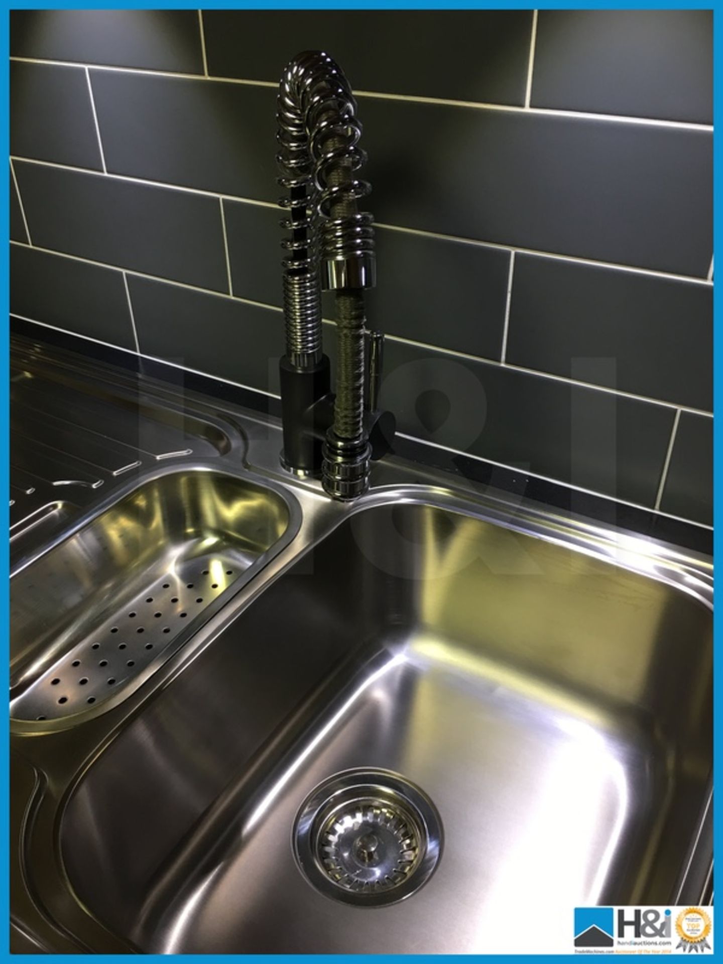 Stunning display kitchen finished in zebrano with black textured worktop, stainless steel 1.5 bowl - Image 19 of 19