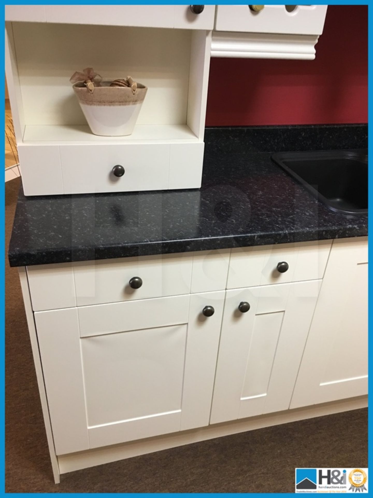 Beautiful white display kitchen compete with dark marble effect worktop, matching dark 1.5 bowl - Image 6 of 15