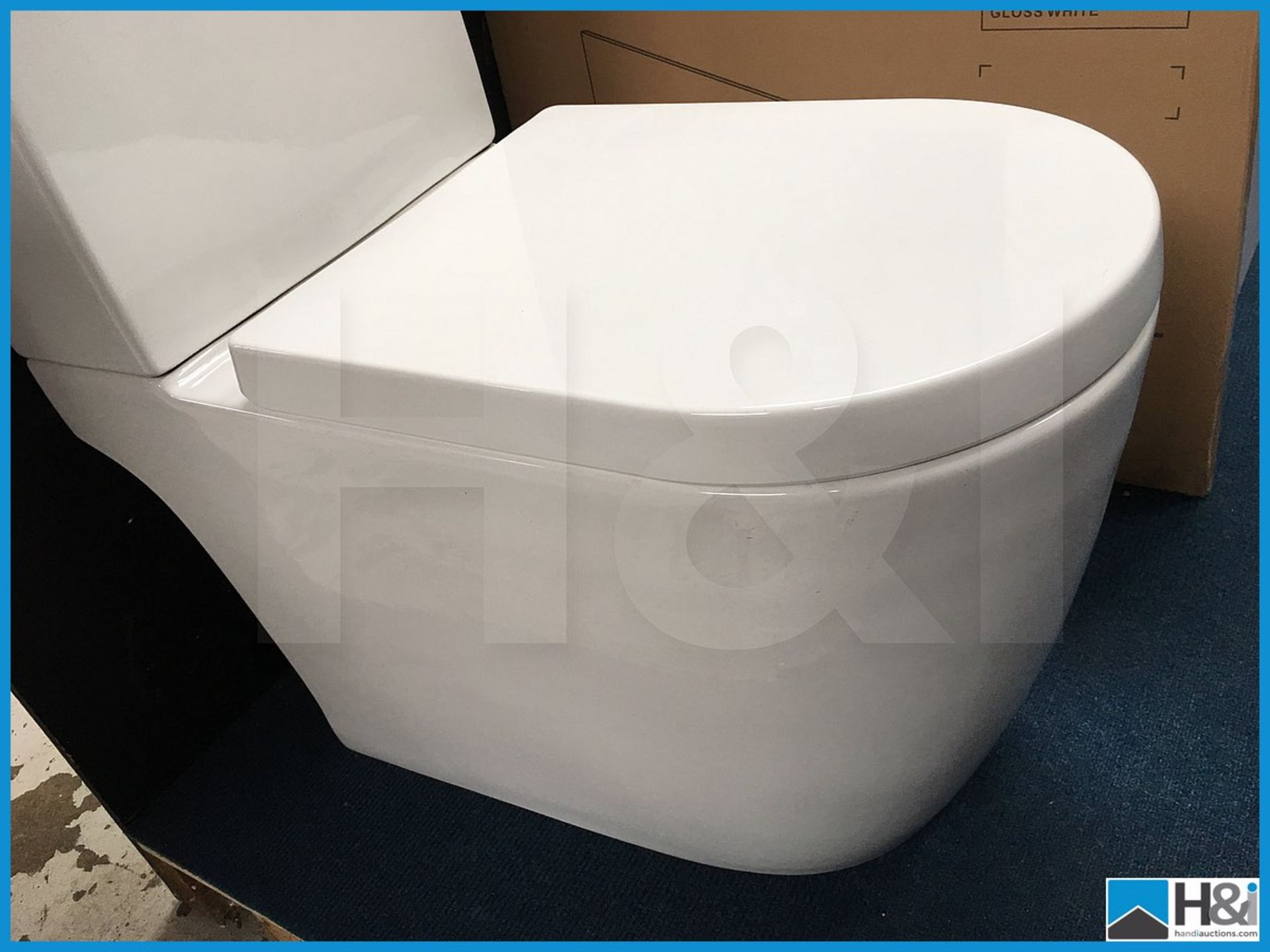 Stunning designer close couple Adam contemporary wc with soft close seat. New and boxed. Suggested - Image 2 of 4