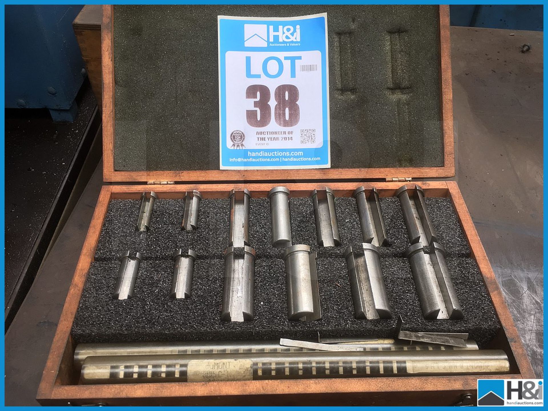 Broach set in wooden case Appraisal: Viewing Advised Serial No: NA Location: Phoenix Engineering,