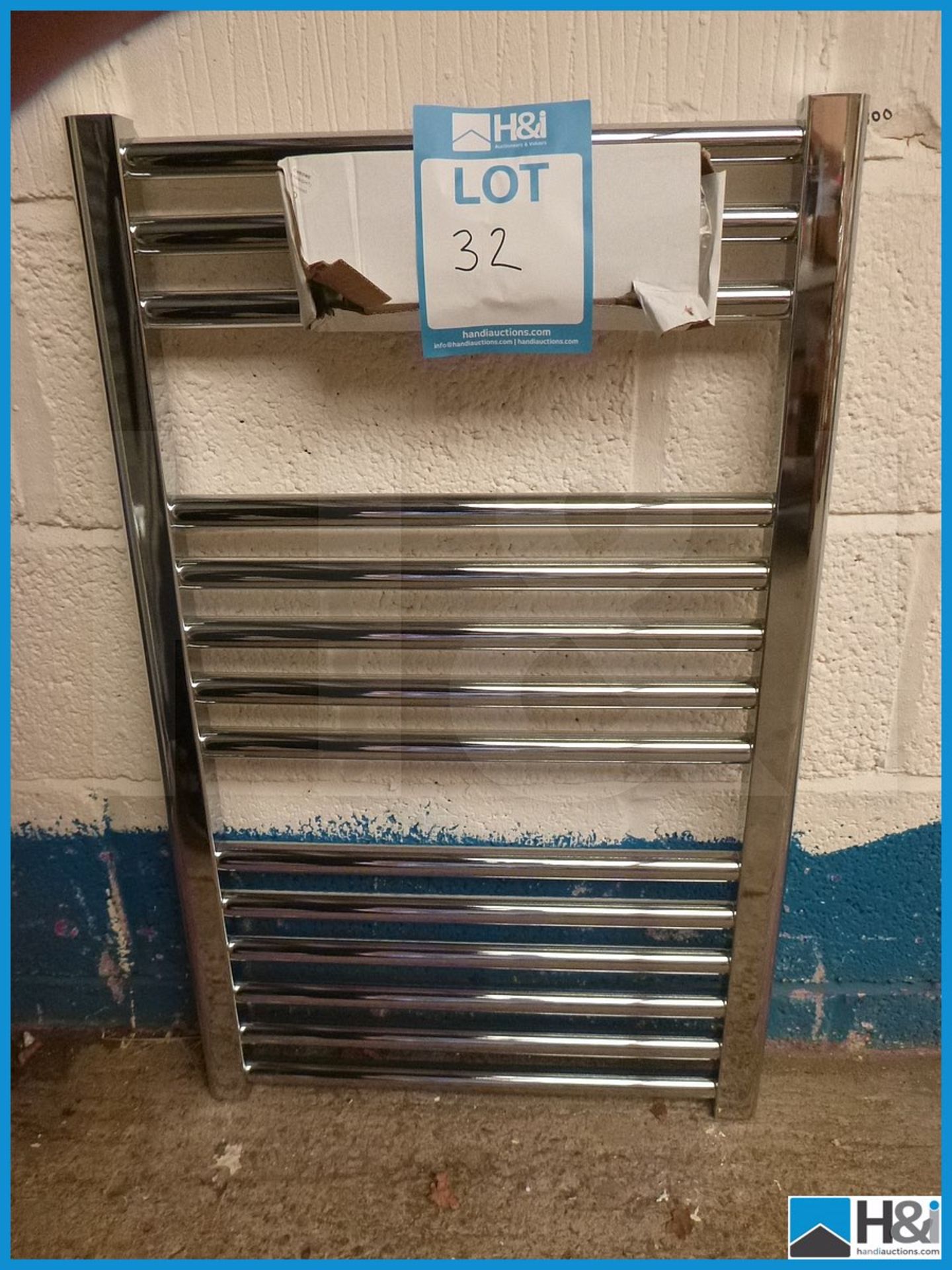 Vogue Designer Chrome Towel Rail, 800X500, Unused Appraisal: Viewing Essential Serial No: NA