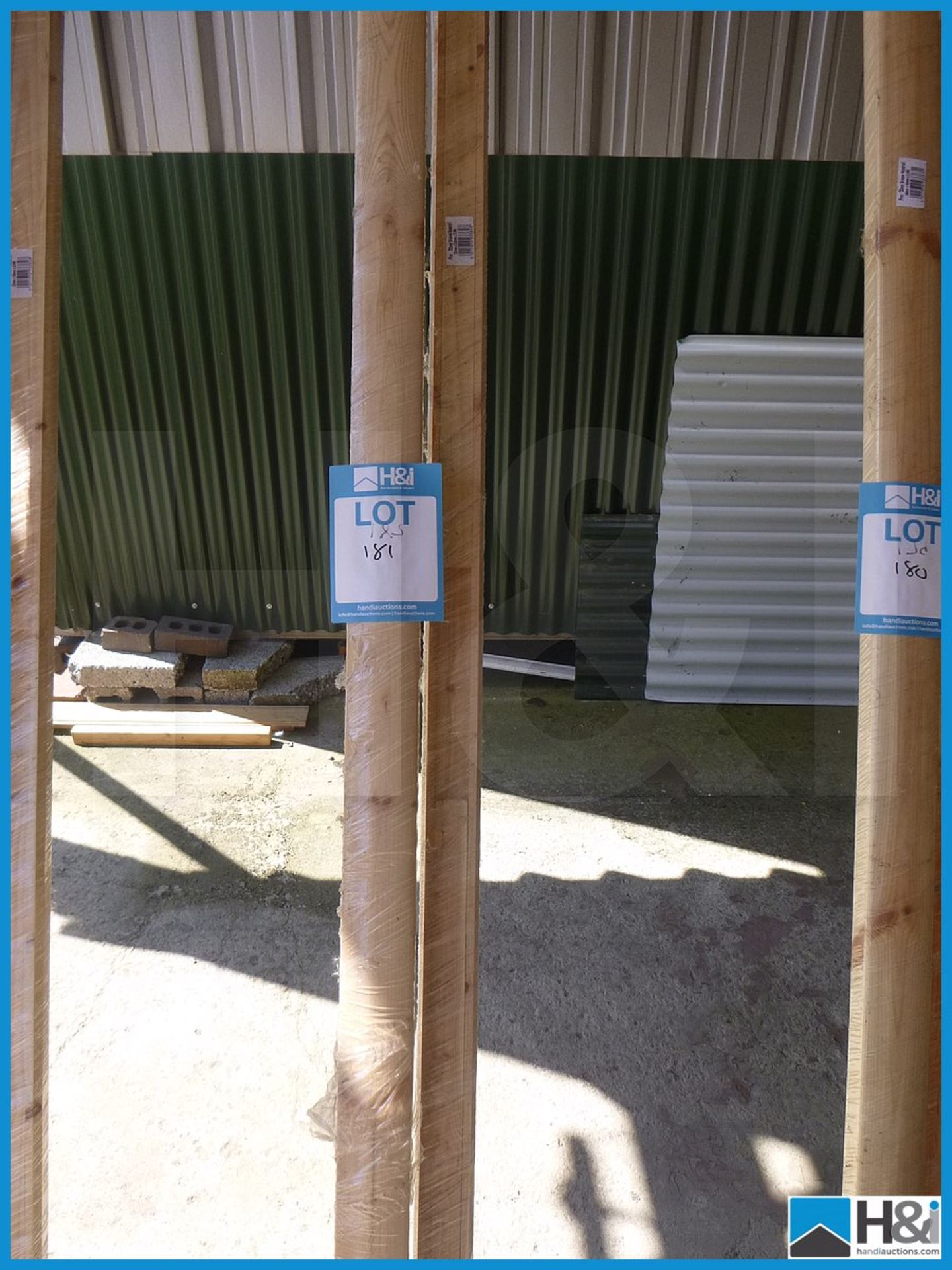 Pine 32Mm Groove Handrail - 66X40X3.9Meters, And Baserail - 22X55X3.9M, Unused And Wrapped