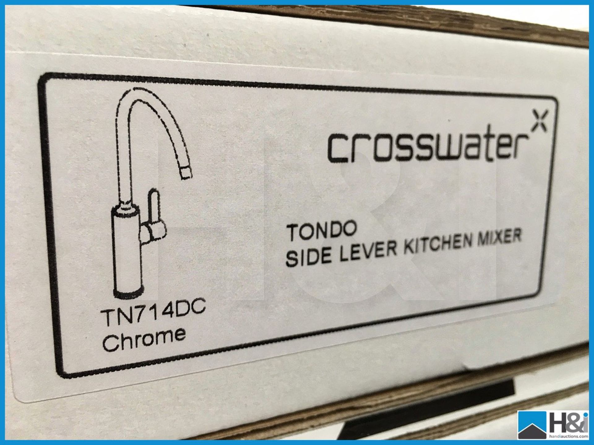 Designer Crosswater NT714DC Tondo curved spout side lever kitchen mixer in polished chrome finish. - Image 4 of 5