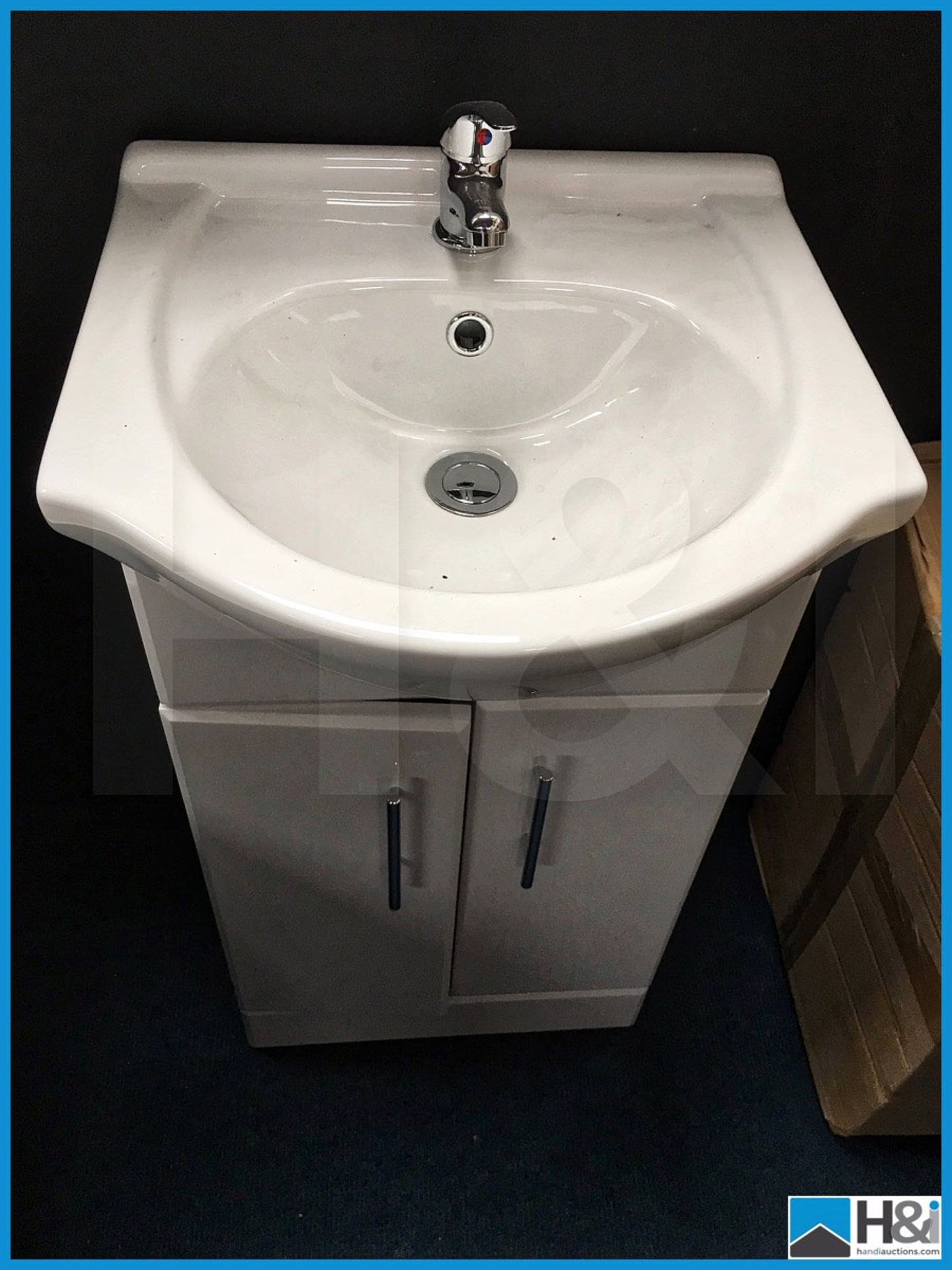 Designer gloss white floor standing vanity unit 450 wide with ceramic basin and designer polished - Image 4 of 4