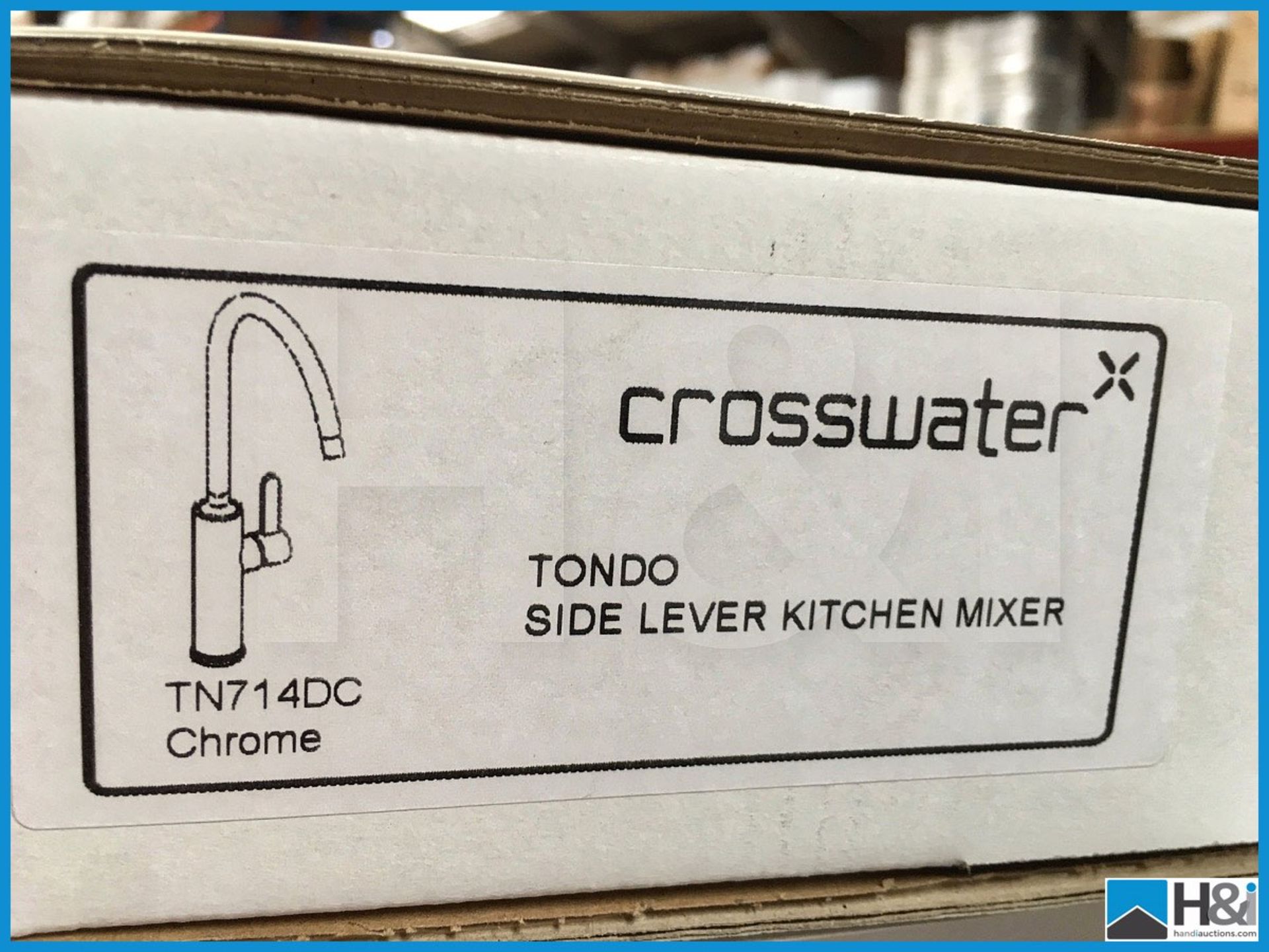 Designer Crosswater NT714DC Tondo curved spout side lever kitchen mixer in polished chrome finish. - Image 2 of 5