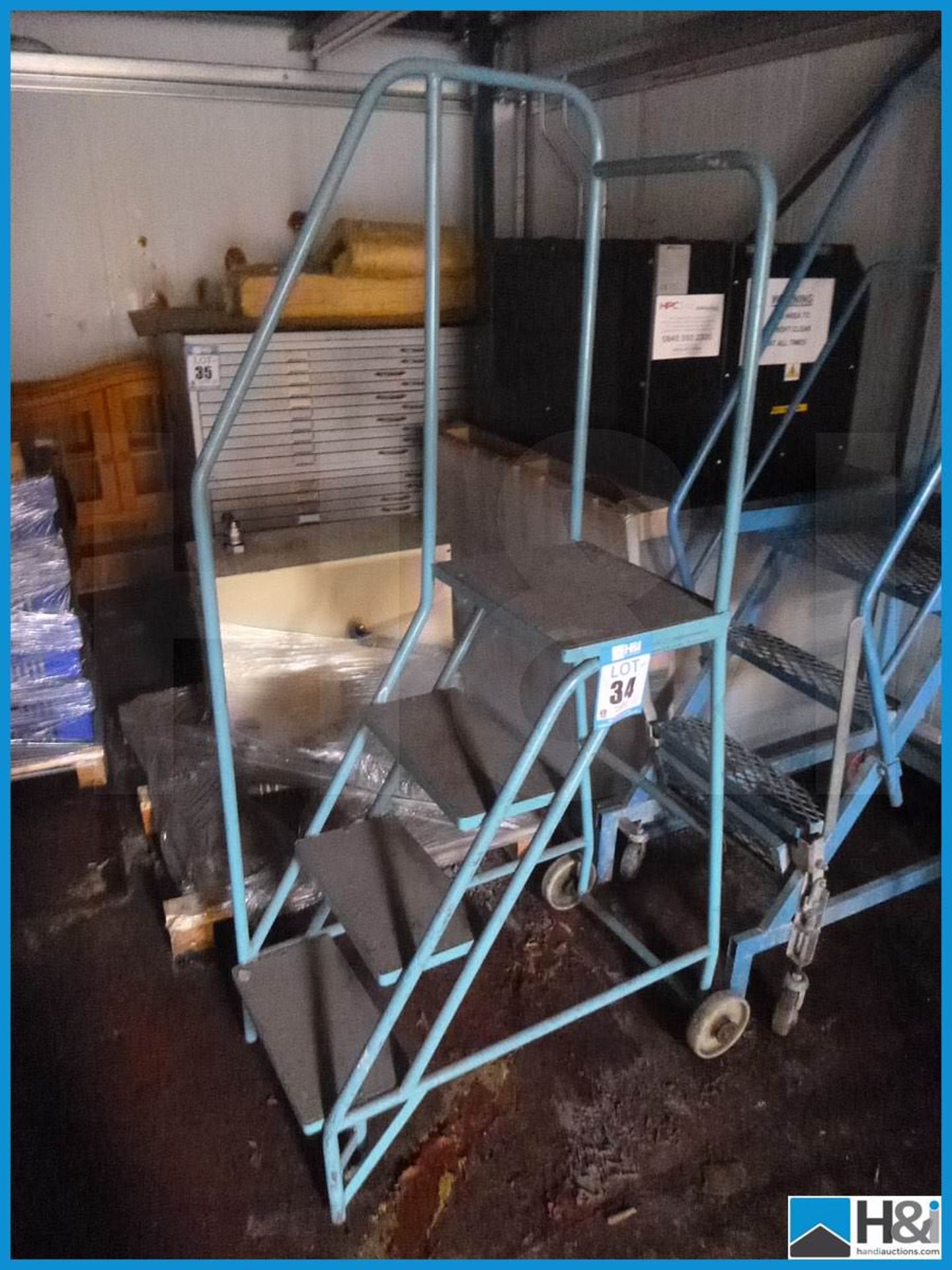 MOBILE STEPS, USED Appraisal: Viewing Essential Serial No: NA Location: Lots 1-23 located at
