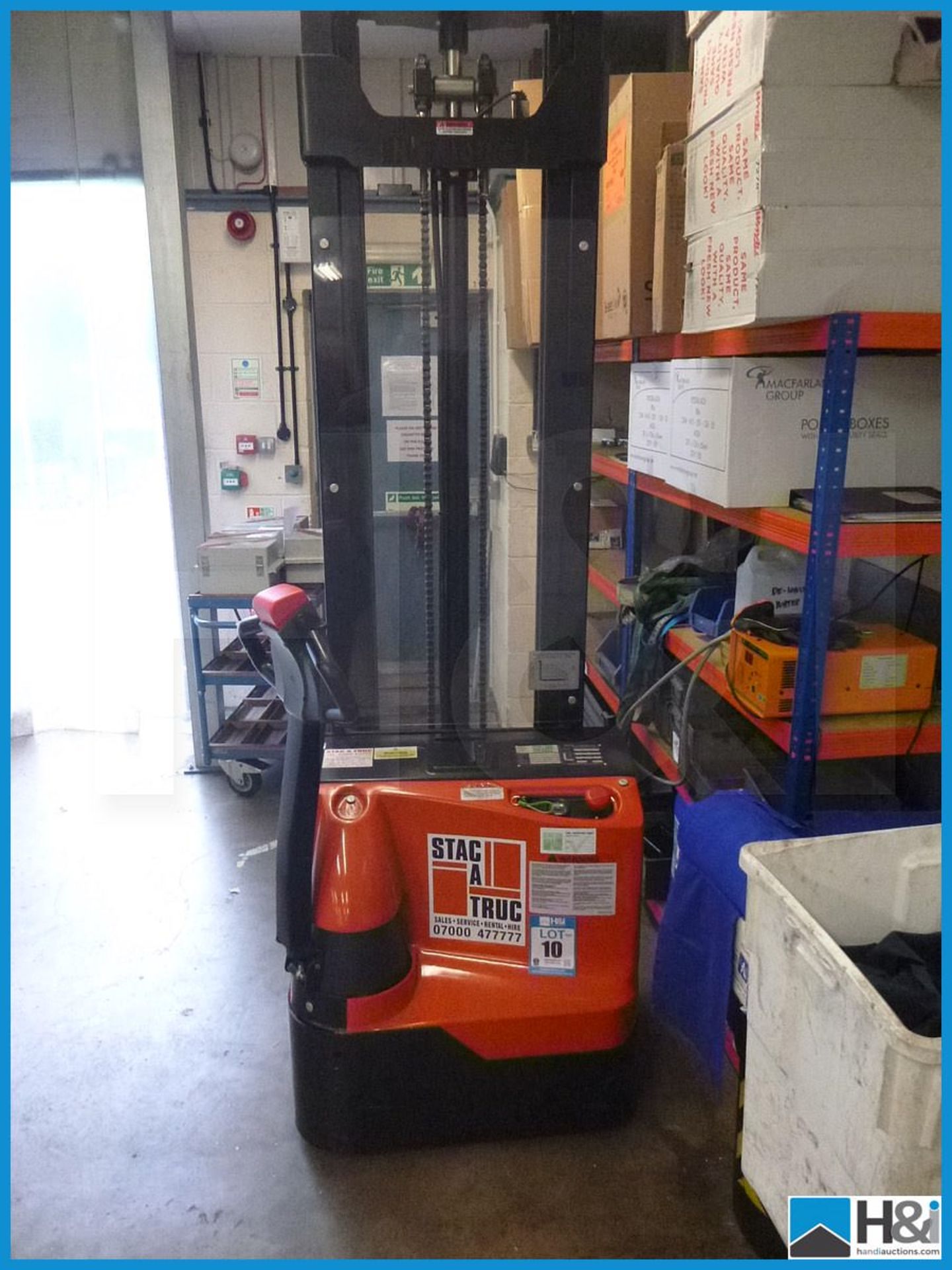STAK-A-TRUC ES12 12WA, PEDESTRIAN ELECTRIC FORKLIFT TRUCK, 93 HOURS ONLY, SERIAL NUMBER 324200546, - Image 7 of 7