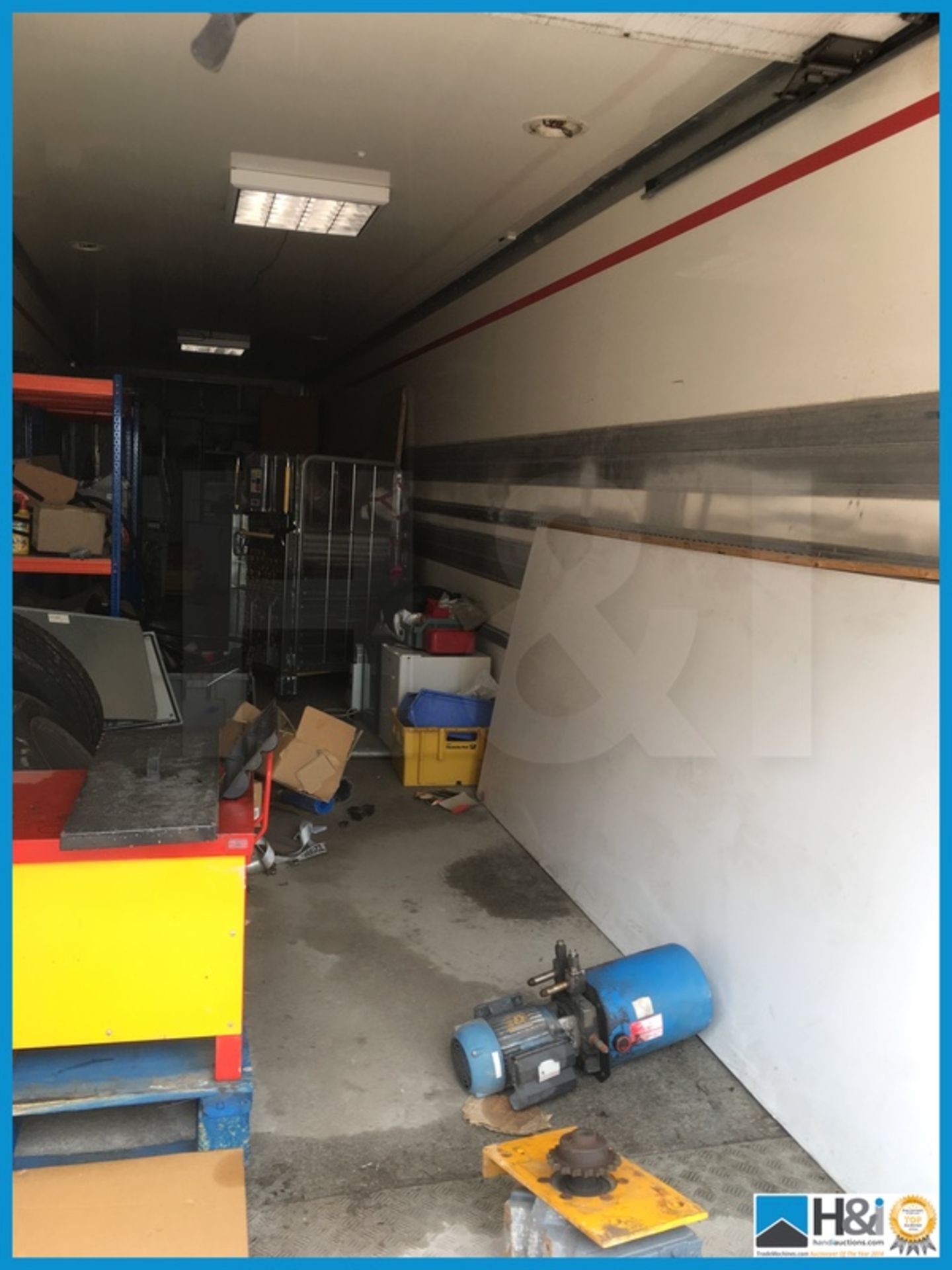 40ft x 8ft lorry back container presented in fine condition with secure roller shutter door, these - Image 7 of 8