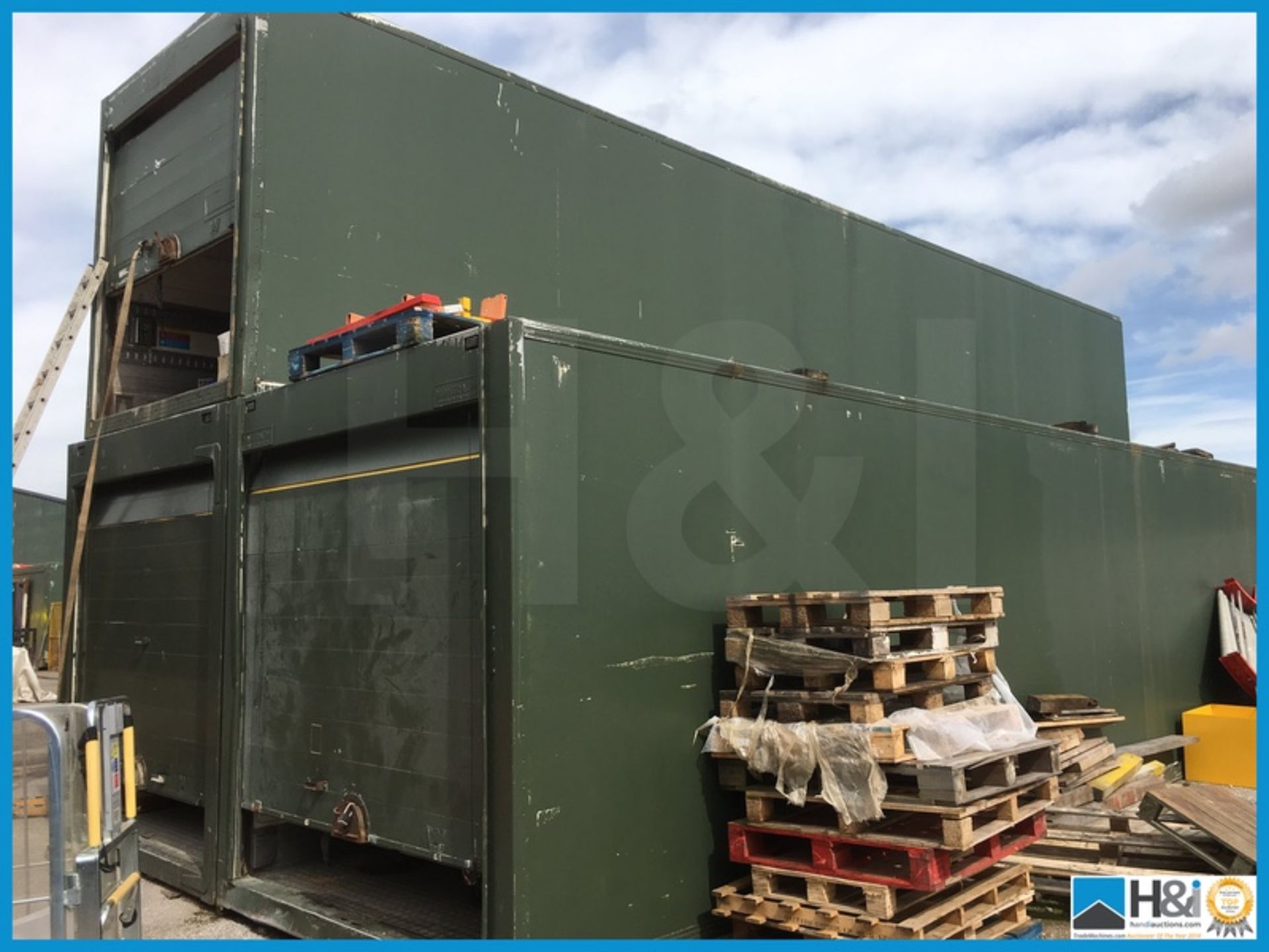 40ft x 8ft lorry back container presented in fine condition with secure roller shutter door, these - Image 4 of 8