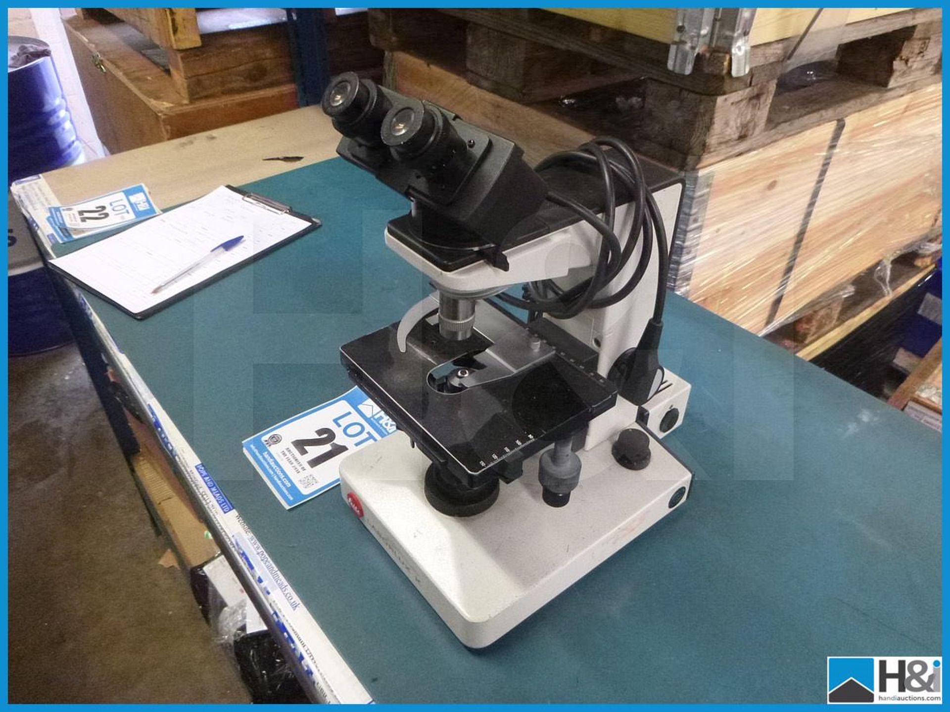 LEITZ LABORLUX MICROSCOPE, USED, WORKING CONDITION Appraisal: Viewing Essential Serial No: NA - Image 2 of 4