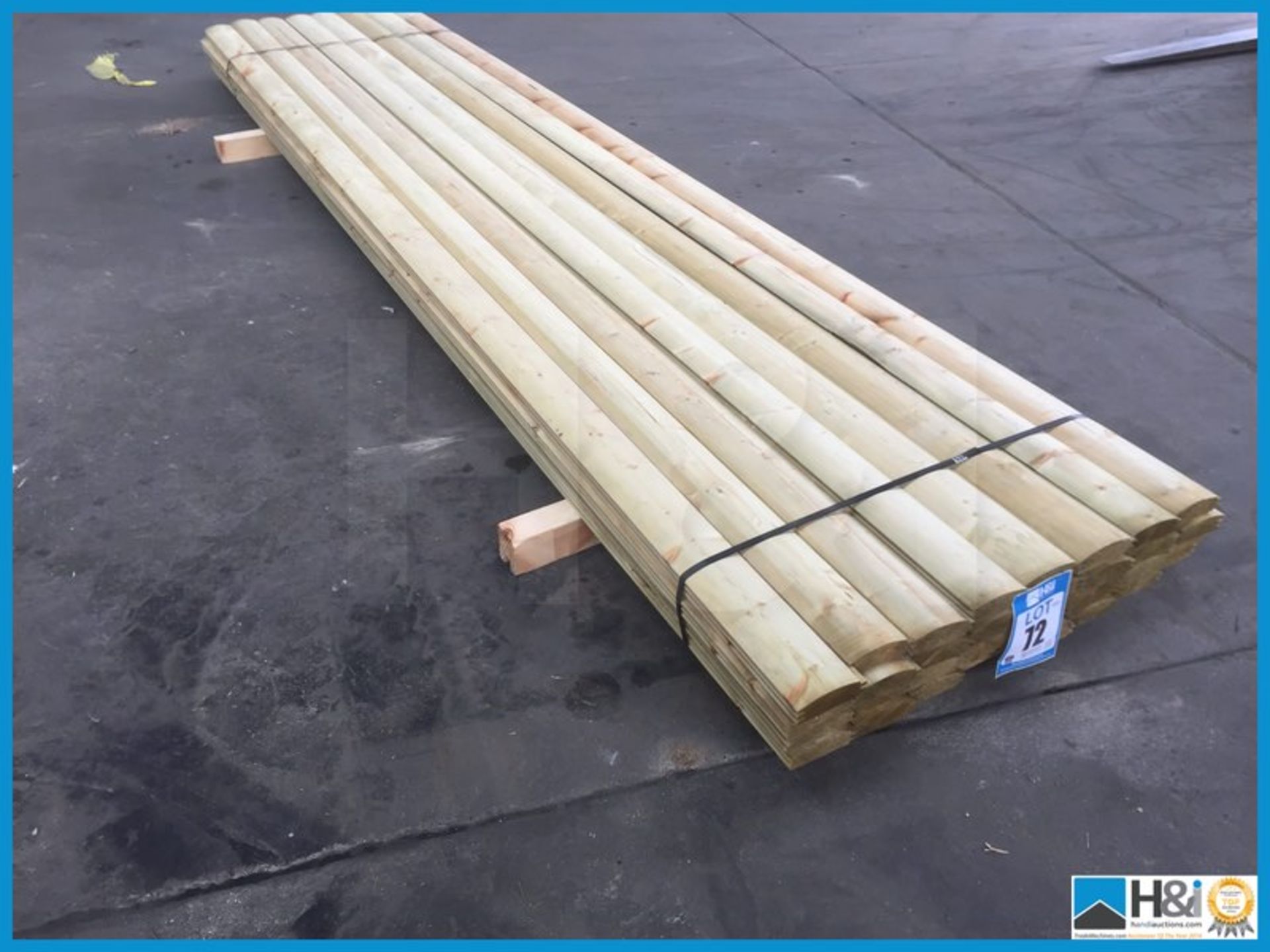 115 metres of Tanalised 36x112 double tongue and groove loglap. 32 lengths at 3.6 metres long. - Bild 5 aus 5