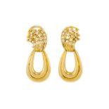 Paire de clips d'oreilles en or 750 et diamants taille brillant- h. 2.8 cm- 11g