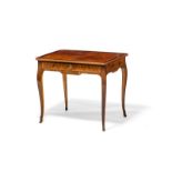 Table d'appoint d'époque Louis XV en placage de bois de rose- bois de violette et filets de