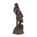 Hippolyte François Moreau (1832-1927)- d'après- Pêcheuse- sculpture en bronze à patine brune- signée